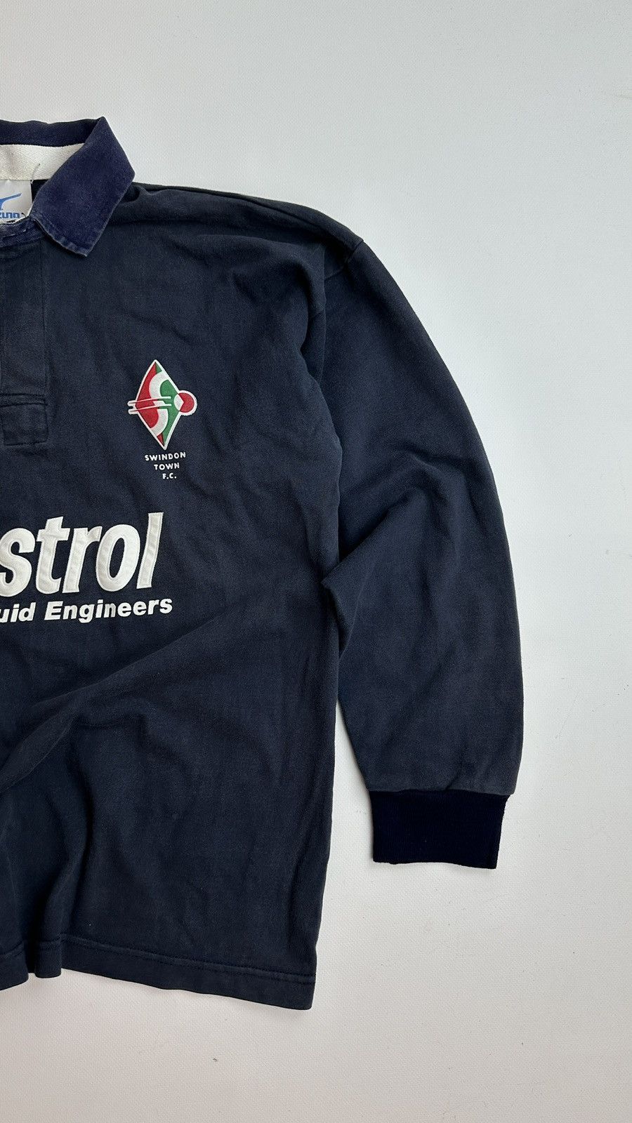 Mizuno Vintage Mizuno Swindon Town F.C. 1997/1999 Shirt Size US M / EU 48-50 / 2 - 2 Thumbnail