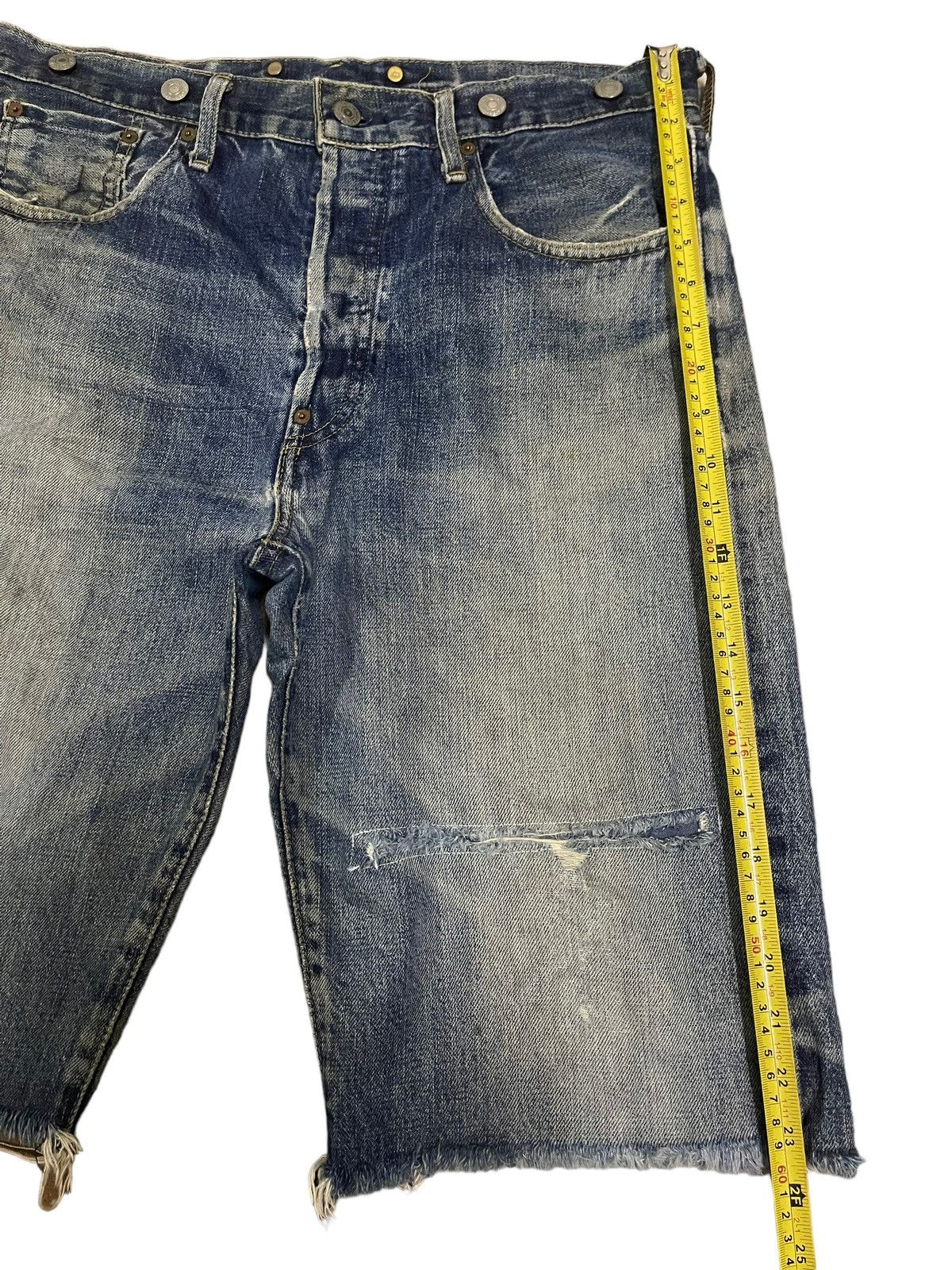Levi's Vintage 80s Levis Blue Wash Distressed Style Short Jeans Size US 33 - 9 Thumbnail
