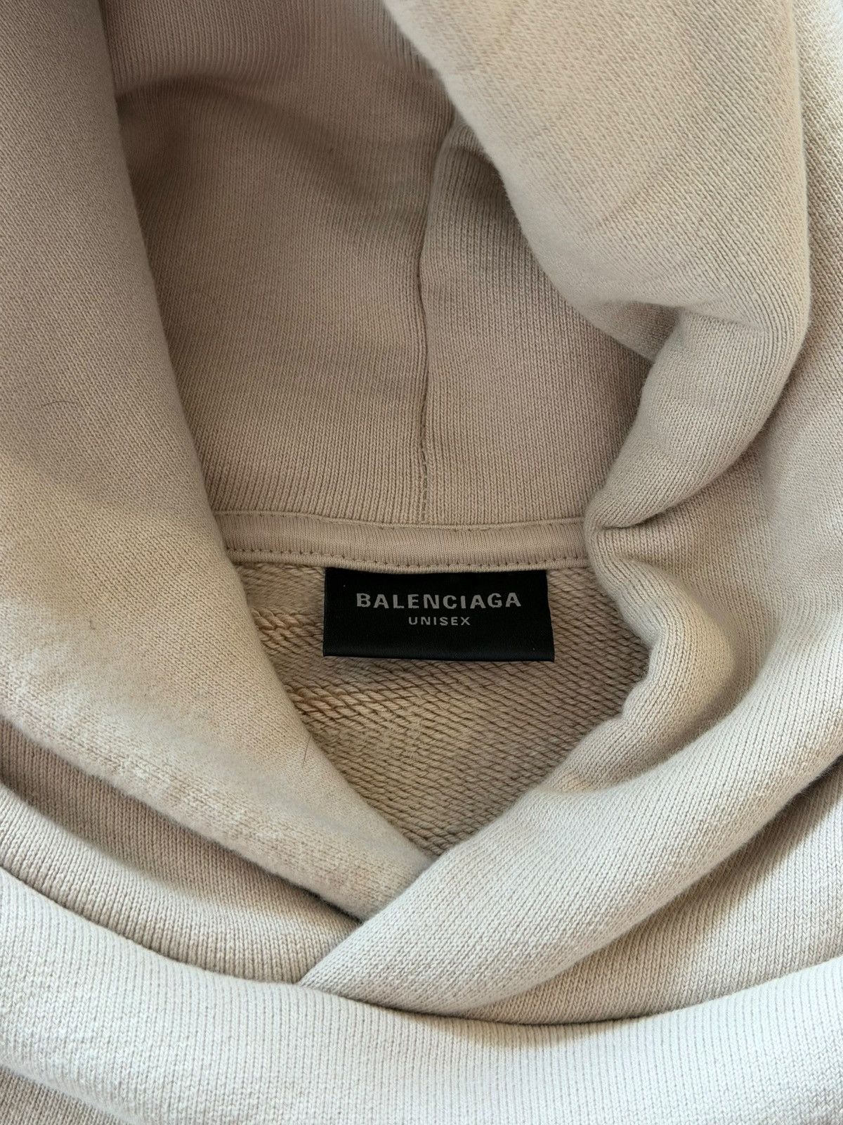 Balenciaga *RARE* BALENCIAGA METAL SUPER THICK HOODIE BEIGE RARE SIZE 4 Size US XL / EU 56 / 4 - 6 Thumbnail