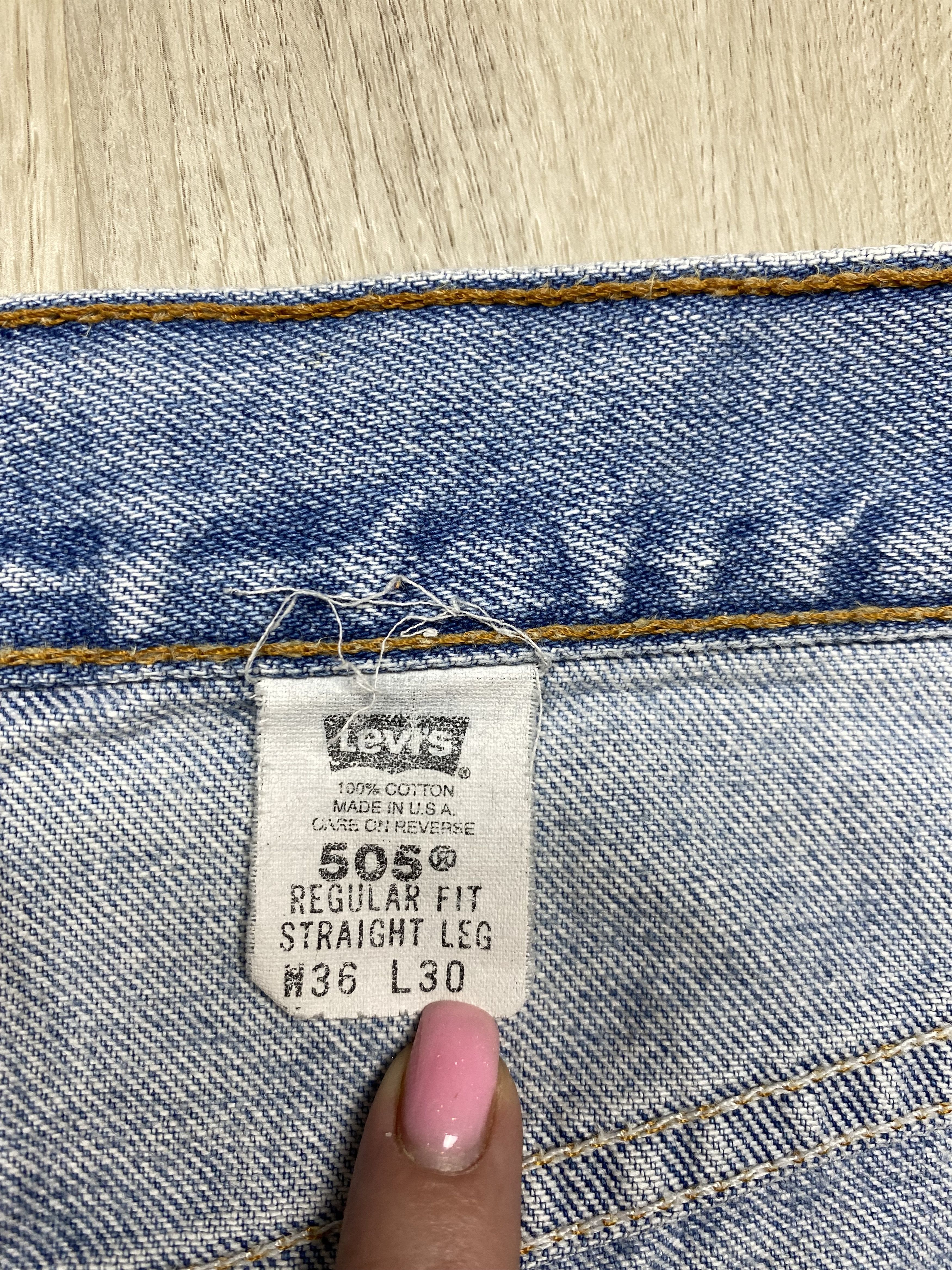 Levi's Levis 505 90s Vintage Blue Denim Pants Jeans Made in USA Size US 36 / EU 52 - 9 Thumbnail