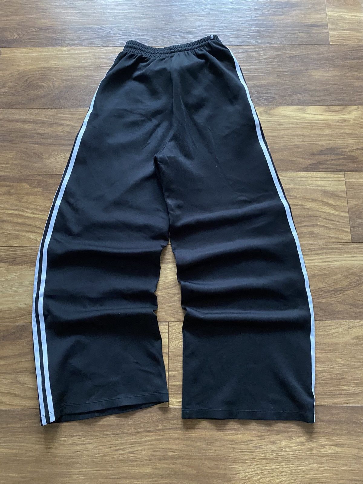 Adidas Adidas Baggy Flare Pants Hype Y2k Swag Size 25" / US 0 / IT 36 - 5 Thumbnail