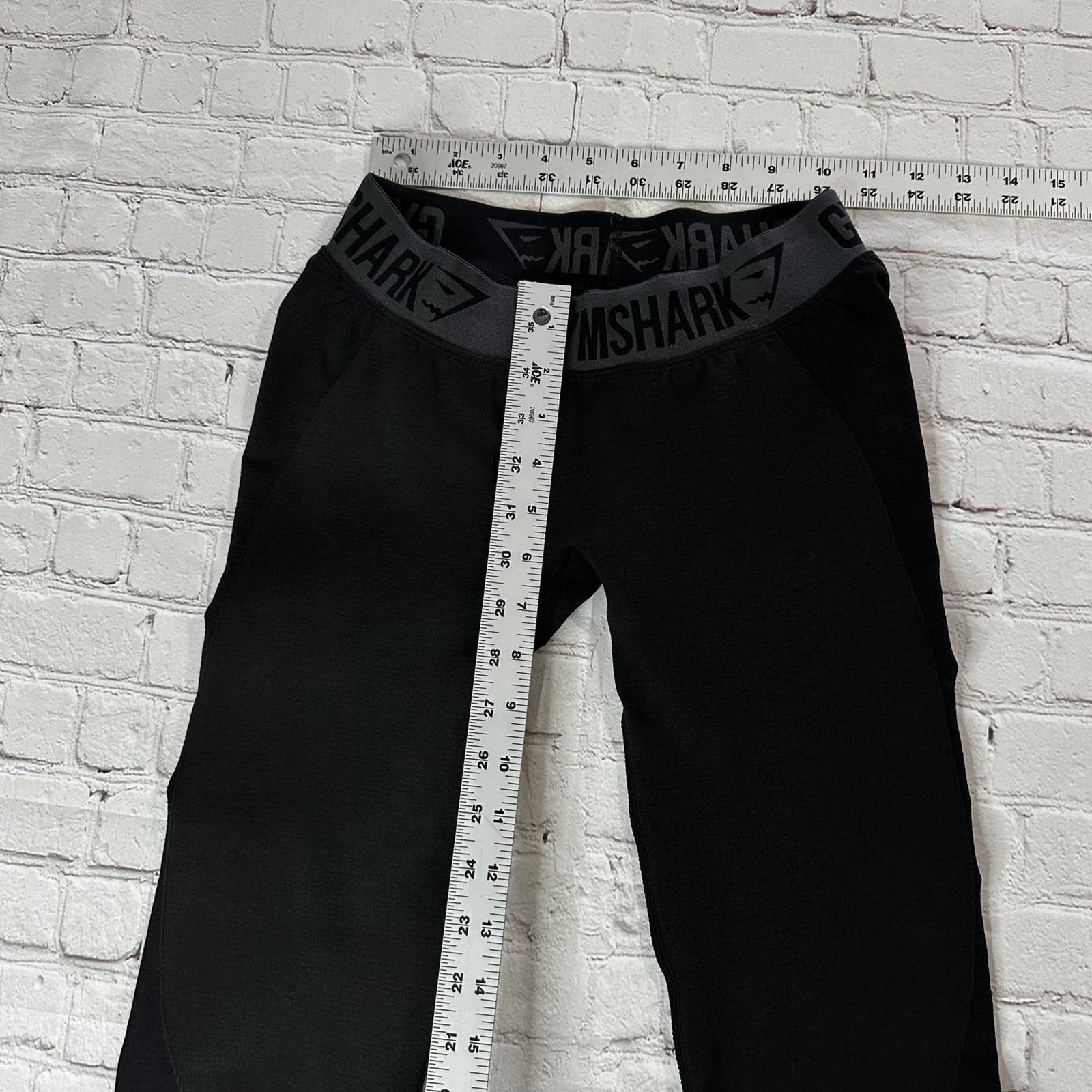 Gymshark Gymshark leggings size small Size 28" / US 6 / IT 42 - 7 Thumbnail