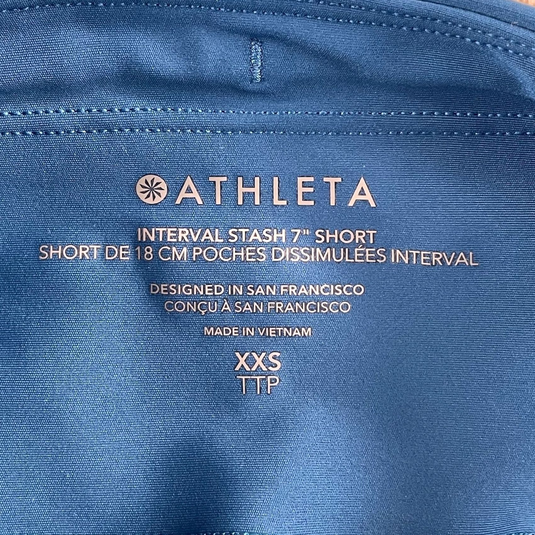 Athleta Athleta Bike Short Women 2XS Dark Lapis Blue 7" Stash Interval Pockets Yoga Gym NWT Size 24" / US 00 / IT 34 - 3 Thumbnail