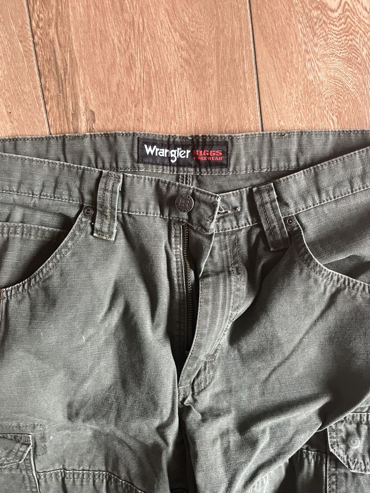 Wrangler Wrangler cargo pants Size US 34 / EU 50 - 2 Thumbnail