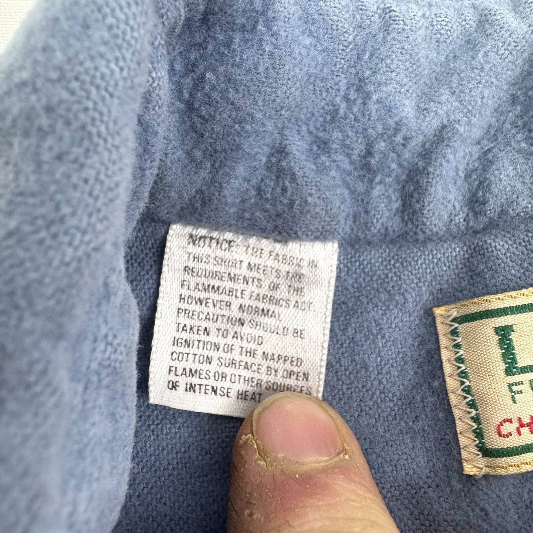 Vintage VINTAGE L.L. Bean Button-Up Shirt Adult XL Blue Outdoor Casual 90s Mens Size US XL / EU 56 / 4 - 6 Thumbnail