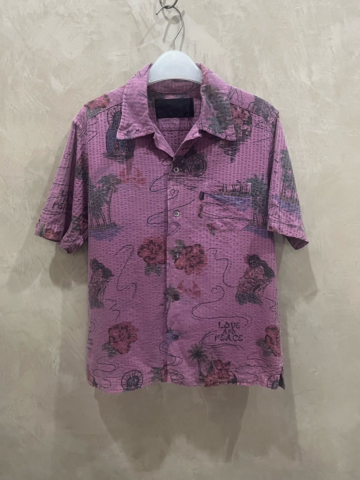 Vintage Roen Mastermind Japan Love and Peace full Pic shirt