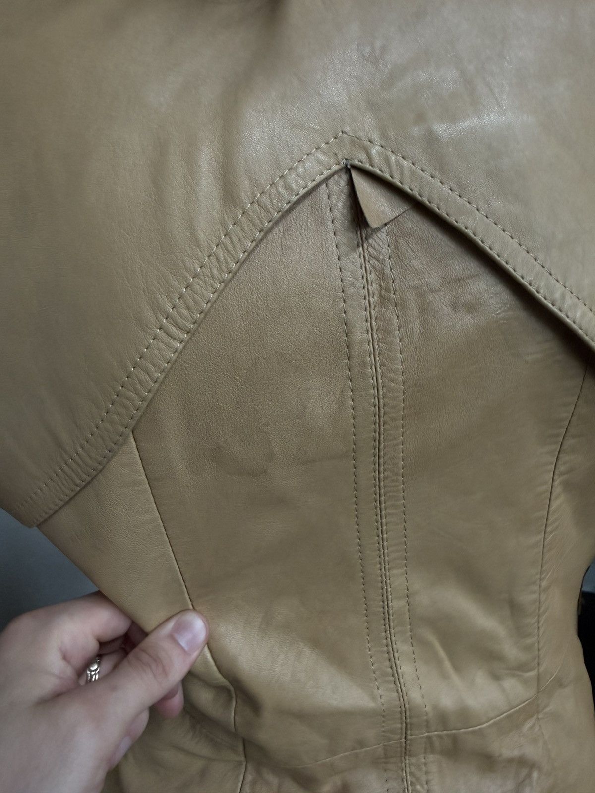 Other Vintage 1960sEuro Camel Leather Double Breasted Trench Coat Size M / US 6-8 / IT 42-44 - 8 Thumbnail