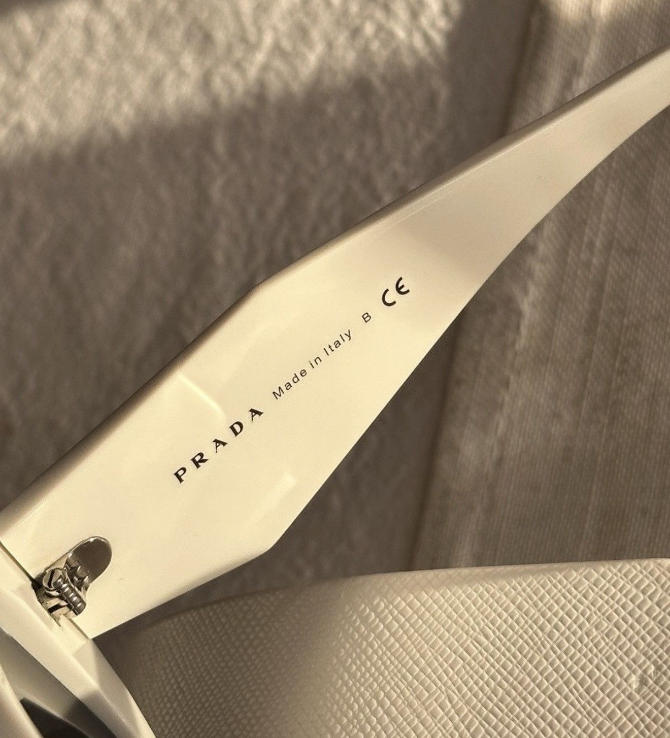 Prada PRADA Raf Simons 2024 Runway Symbole White Sunglasses SPR17W Size ONE SIZE - 7 Thumbnail