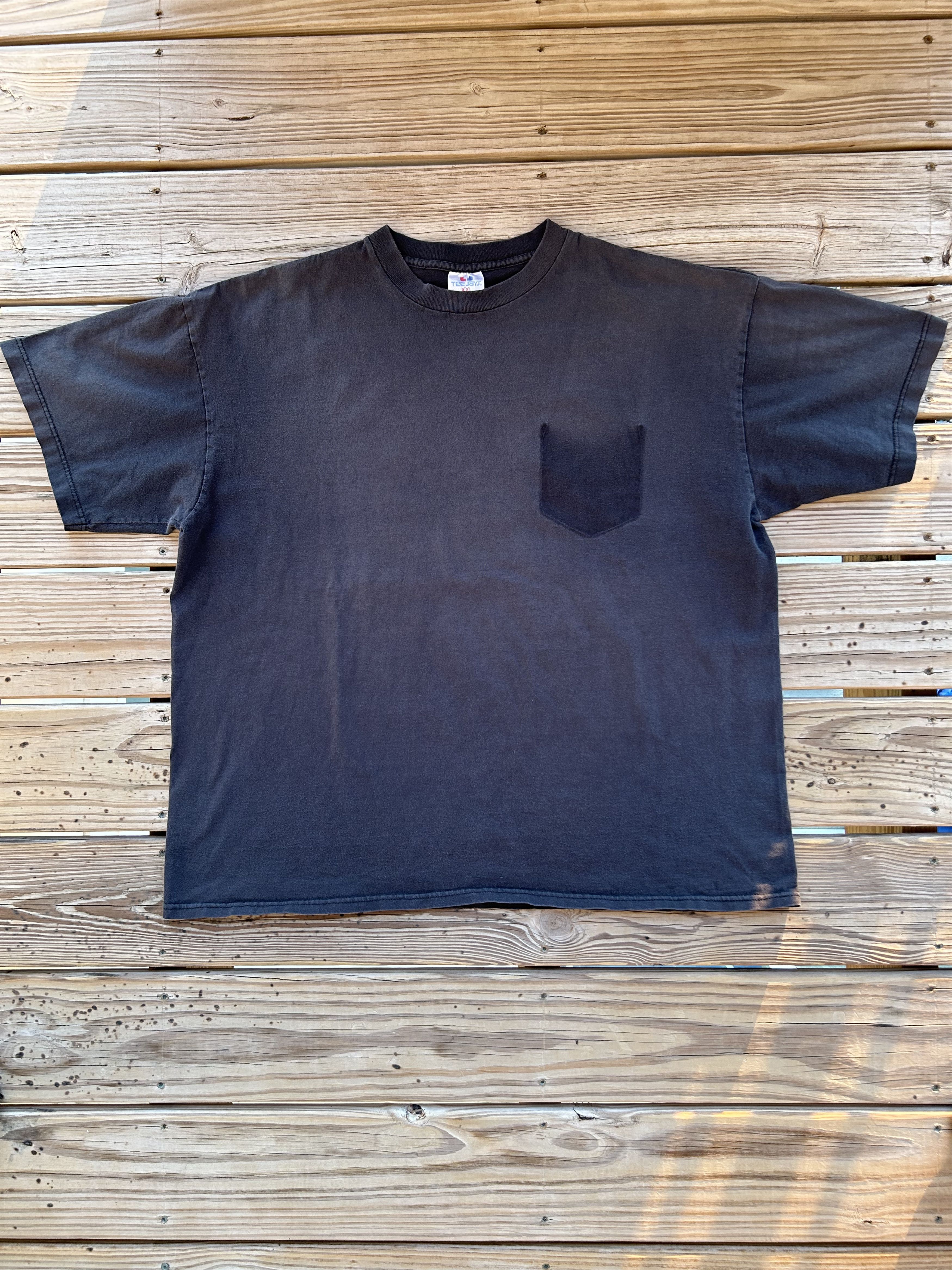 Vintage Vintage Ghost Pocket Graphic Tee Size US XXL / EU 58 / 5 - 1 Thumbnail
