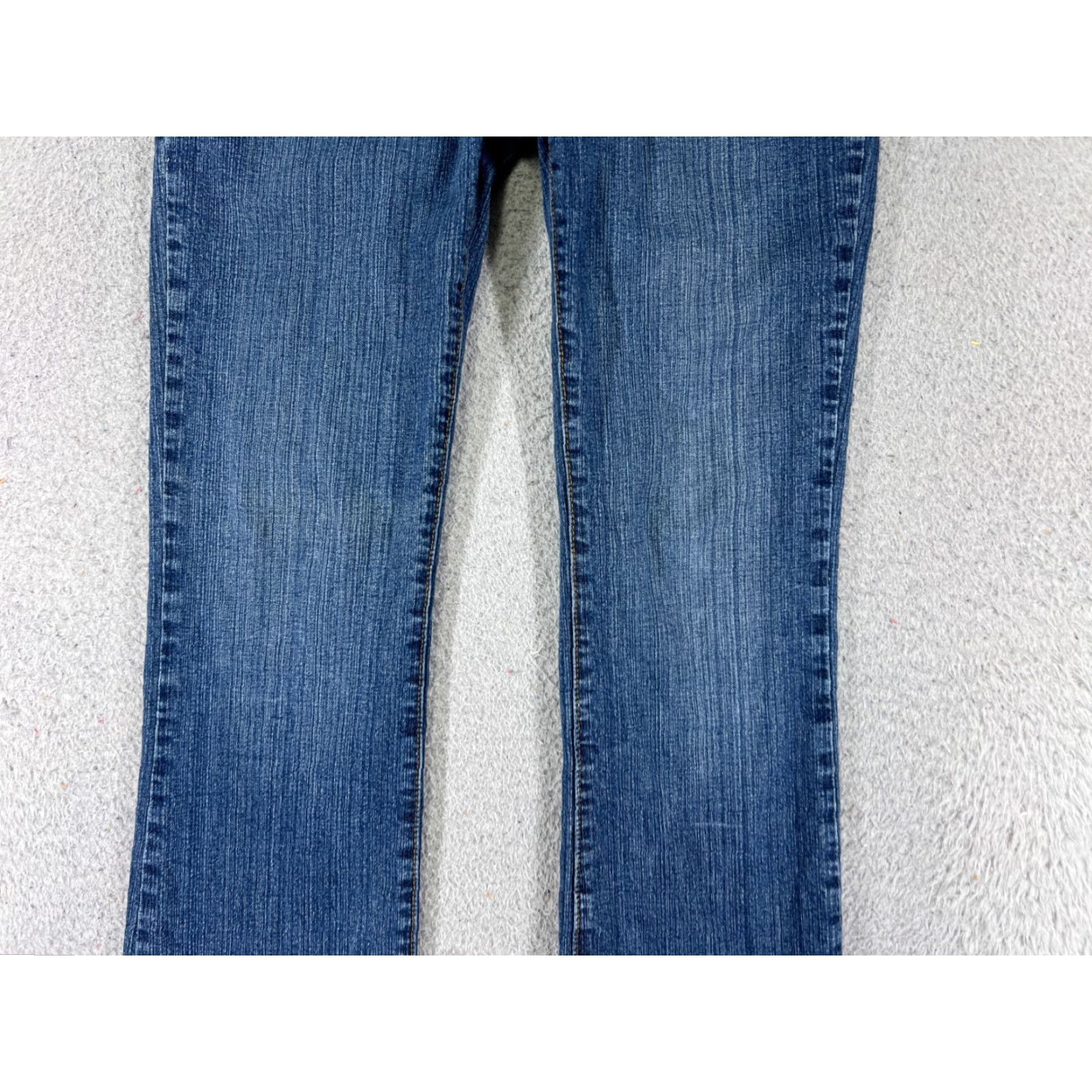 Vintage Starz Pants Womens Jeans Blue Denim Flared Low Rise Embroidered Cotton 26x29 Size 25" / US 0 / IT 36 - 3 Thumbnail