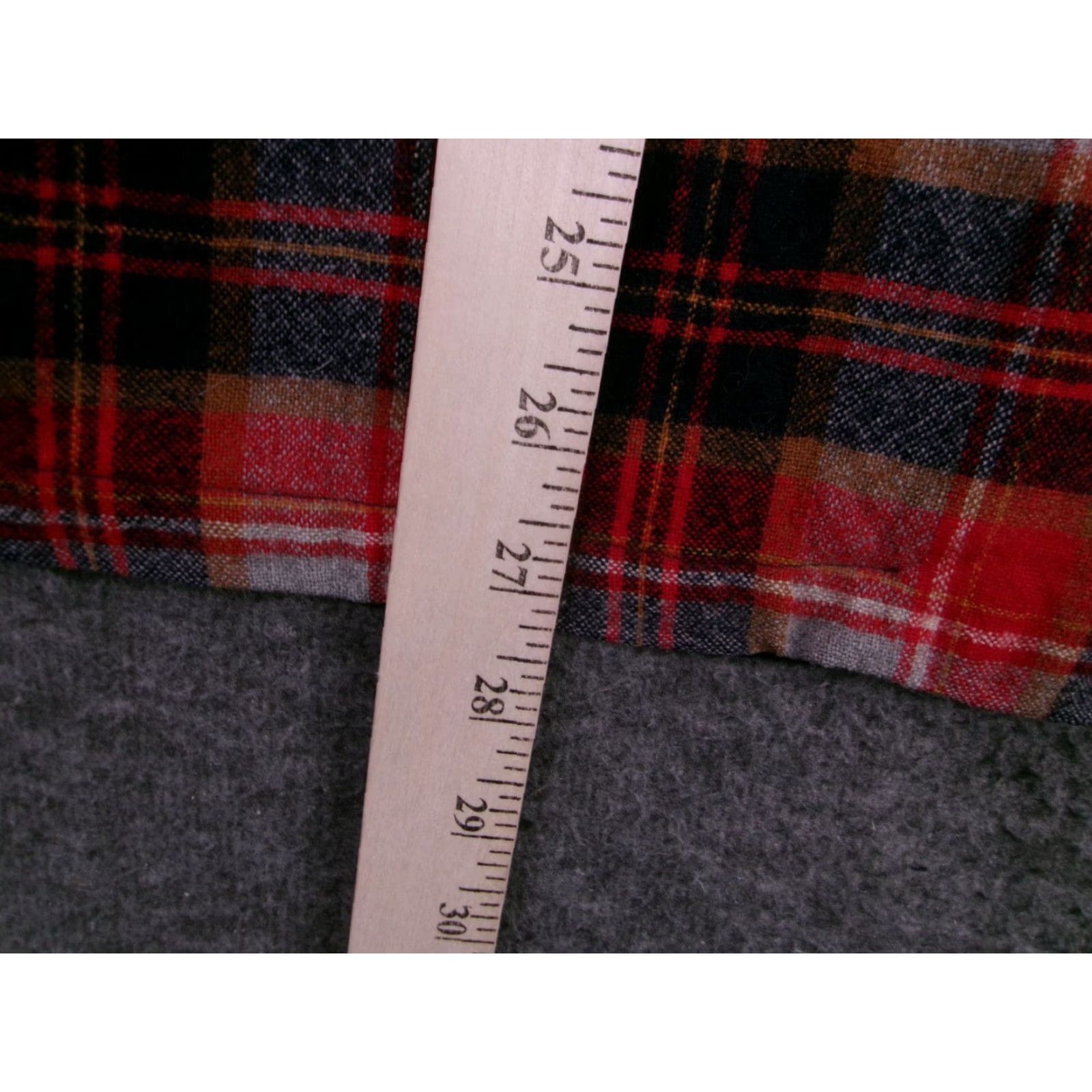 Pendleton VINTAGE Pendleton Wool Shirt Jacket Mens L Red Plaid Two Chest Pockets Virgin Shirt Jacket Mens L Red Plaid Two Chest Pockets Virgin Size US L / EU 52-54 / 3 - 5 Thumbnail