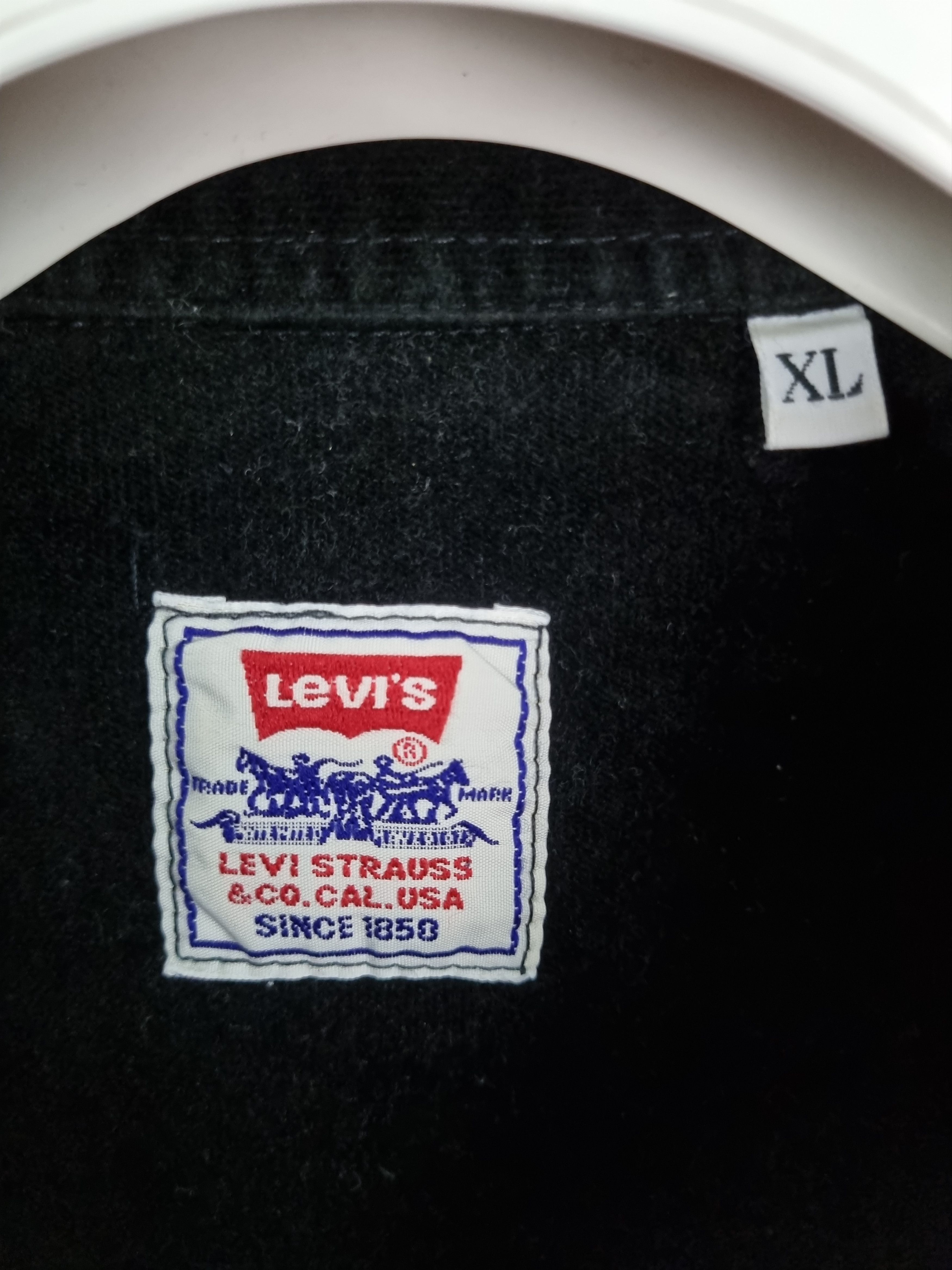 Levi's × Levi's Vintage Clothing Levis Deep Black Velvet Corduroy Cowboy Shirt Size US M / EU 48-50 / 2 - 8 Thumbnail