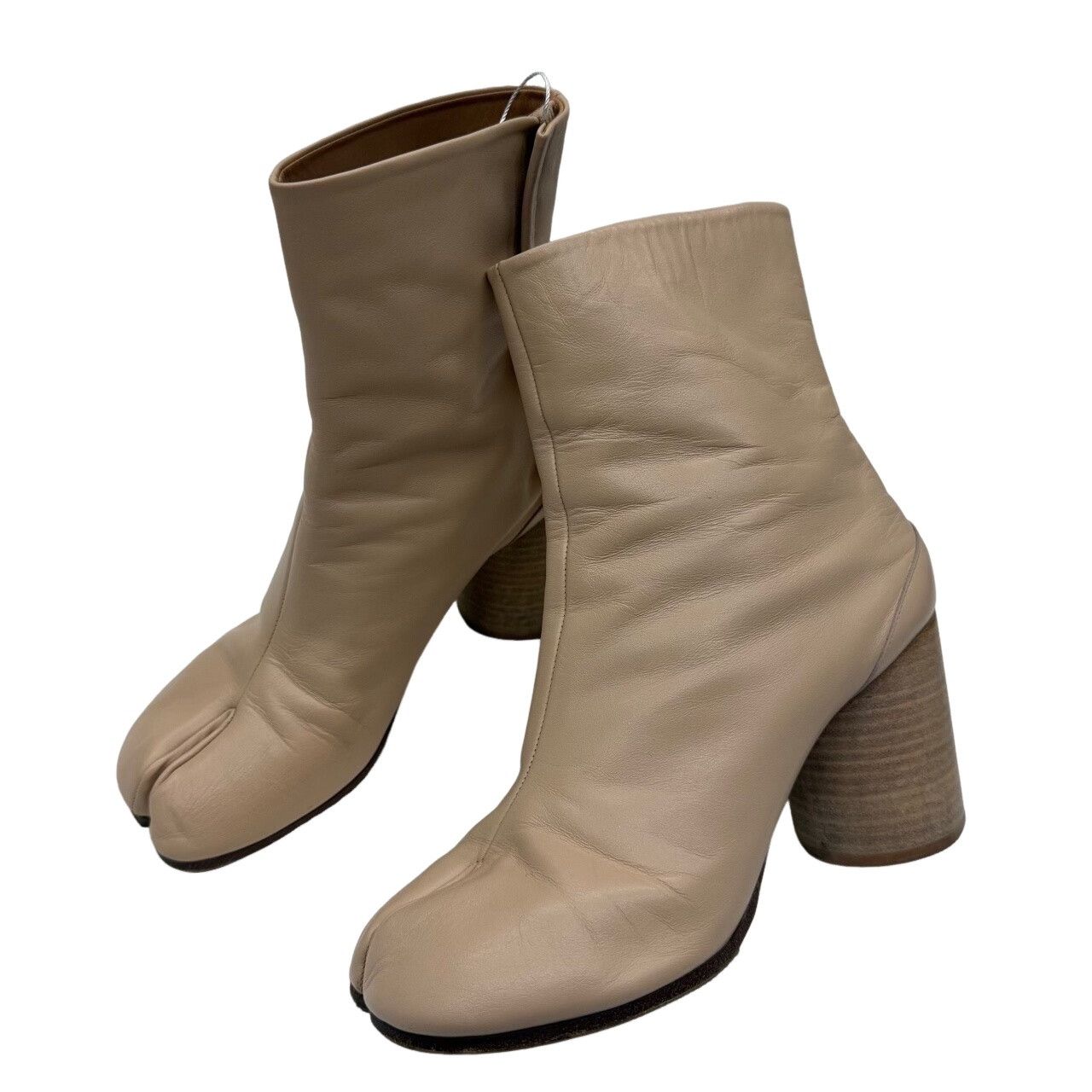 Maison Margiela Maison Margiela Beige Tabi Ankle Boots Size 38 Size US 8 / IT 38 - 1 Thumbnail