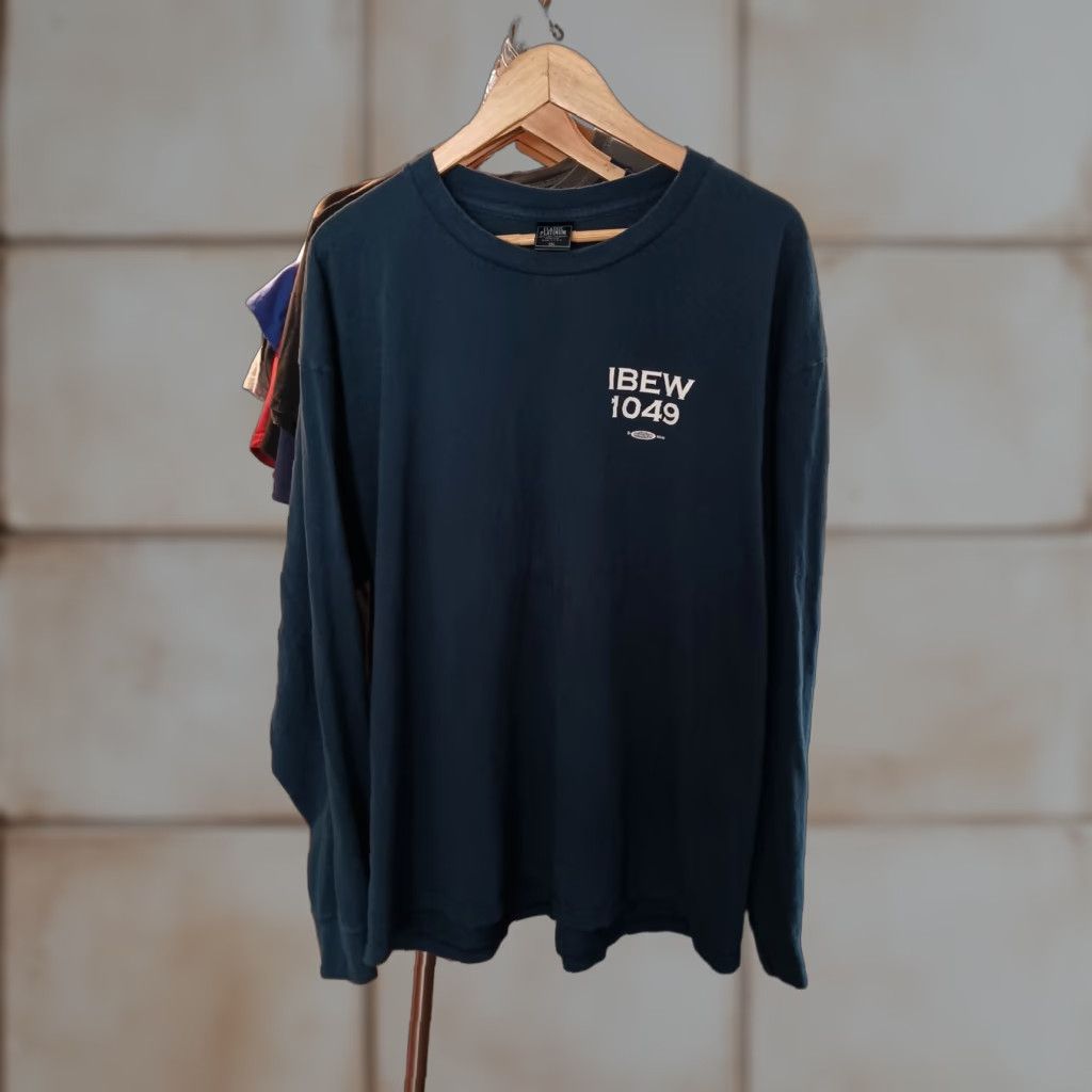 Vintage VINTAGE Official Superstorm Sandy Long Sleeve Tee Union Shirt Relief 2XL Blue Storm USA Mens Shirt Size US XXL / EU 58 / 5 - 1 Thumbnail