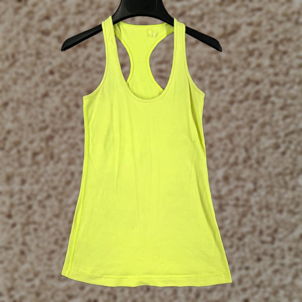 Lululemon Lululemon Shirt Women L Yellow Tank Sleeveless Gym Yoga READ Size L / US 10 / IT 46 - 1 Thumbnail