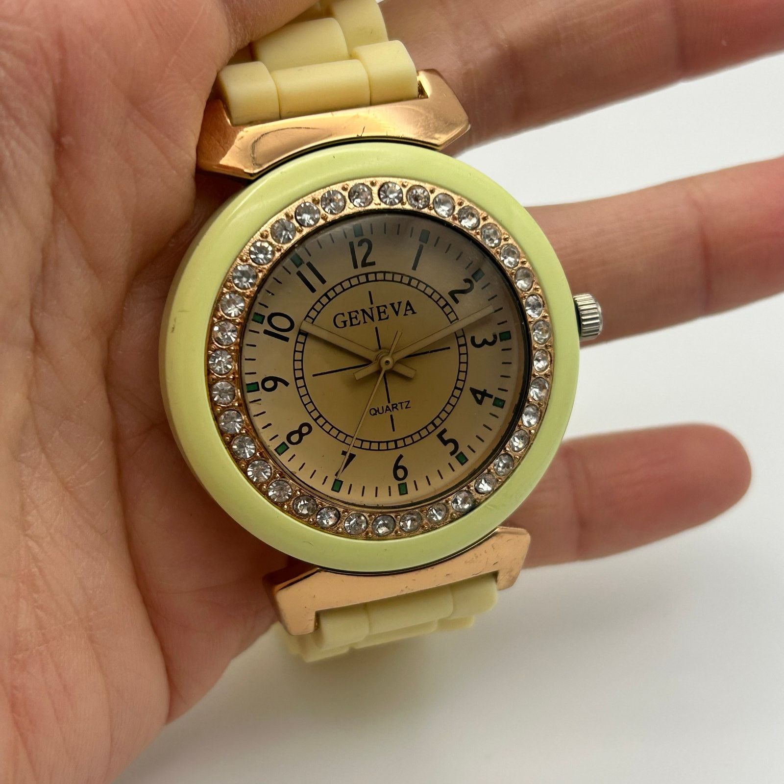 Geneva Geneva Women’s Watch White Silicon Band New Battery Size ONE SIZE - 6 Thumbnail