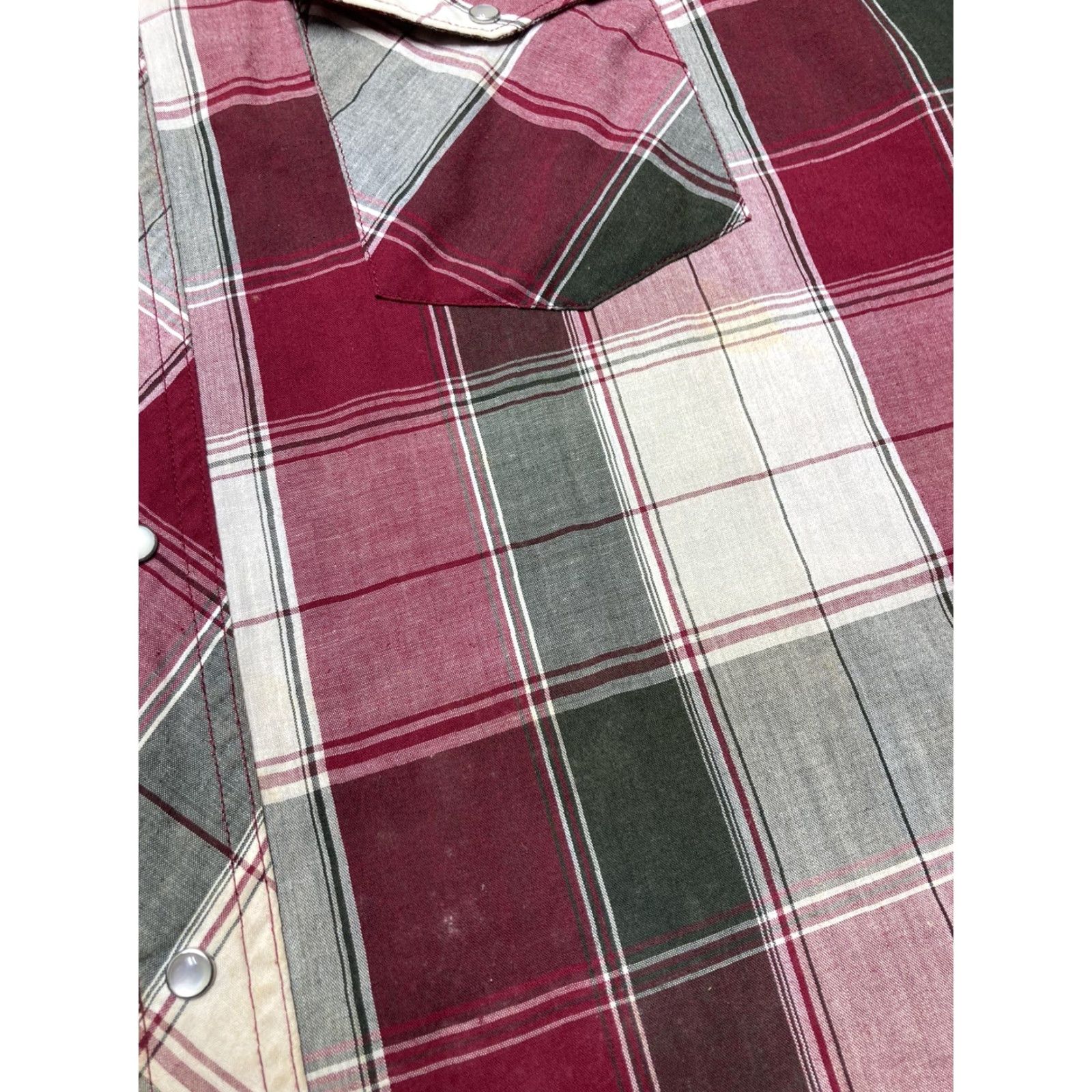 Wrangler VINTAGE Wrangler Pearl snap western shirt plaid short sleeve red 90s XL Mens Size US XL / EU 56 / 4 - 5 Thumbnail