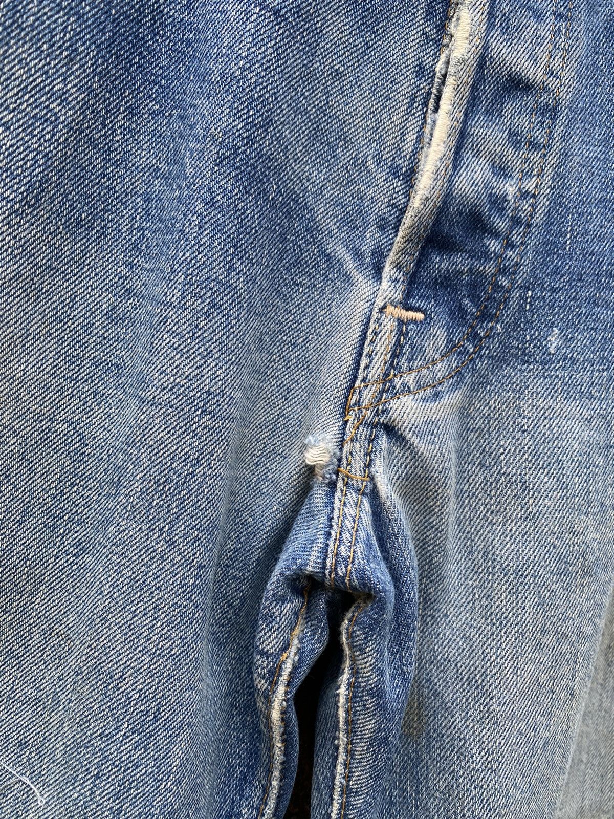 Vintage W32x30 Vintage levi's 501 redline made in USA 80s distressed Size US 32 / EU 48 - 4 Thumbnail