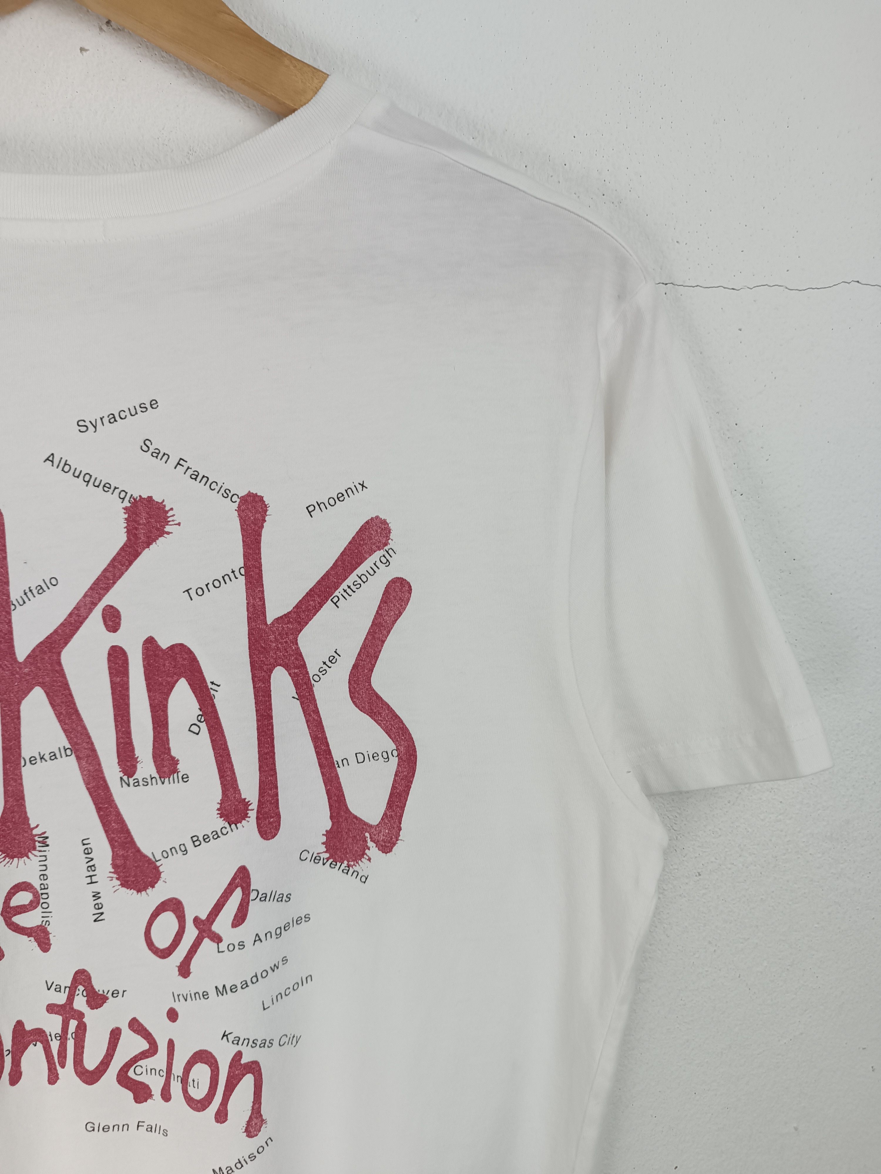 Vintage VINTAGE THE KINKS USA TOUR THE WHO LED BEATLES DOORS Size US M / EU 48-50 / 2 - 11 Thumbnail