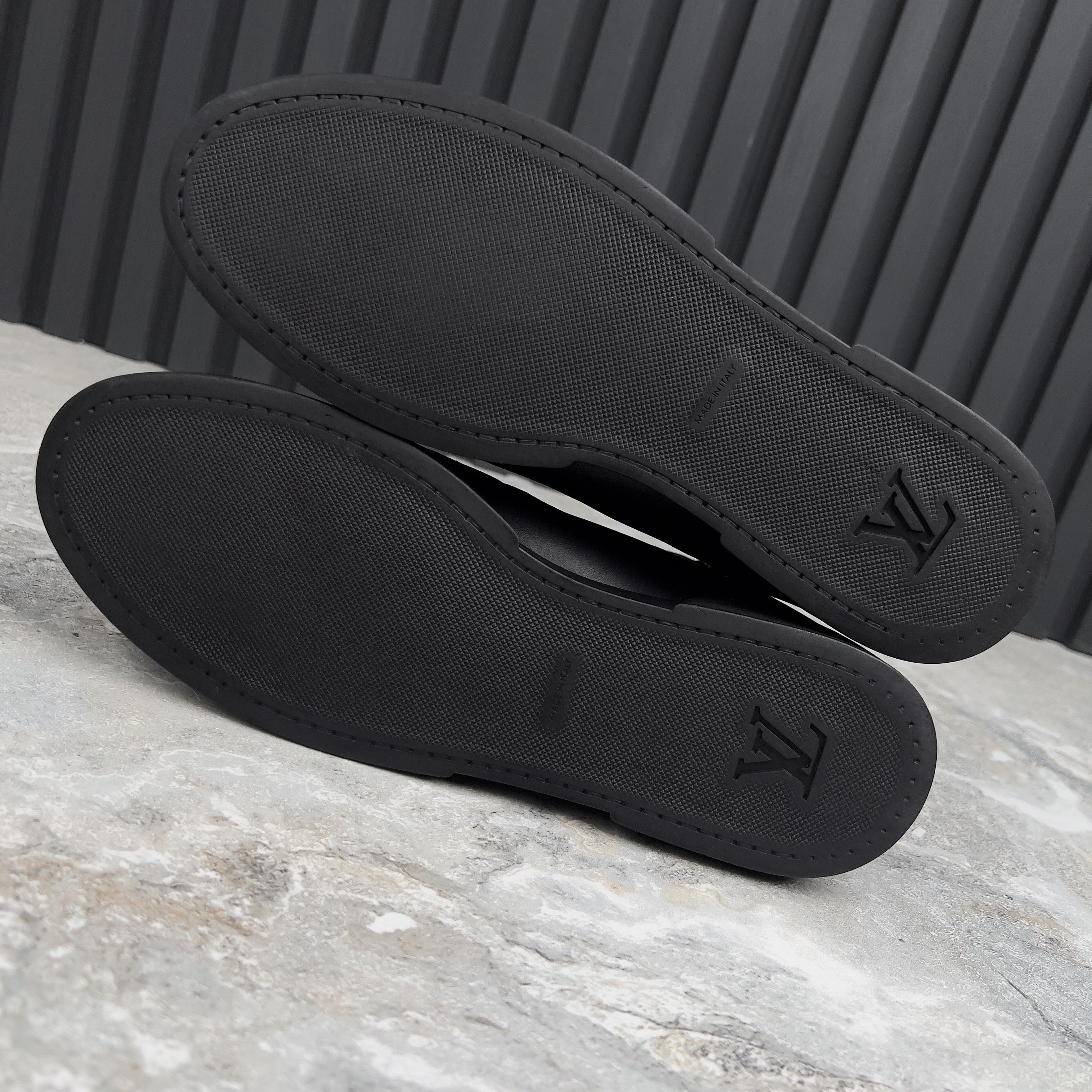 Louis Vuitton Louis Vuitton Stellar LV Fur Sneakers Boots Leather Size US 8 / IT 38 - 8 Thumbnail
