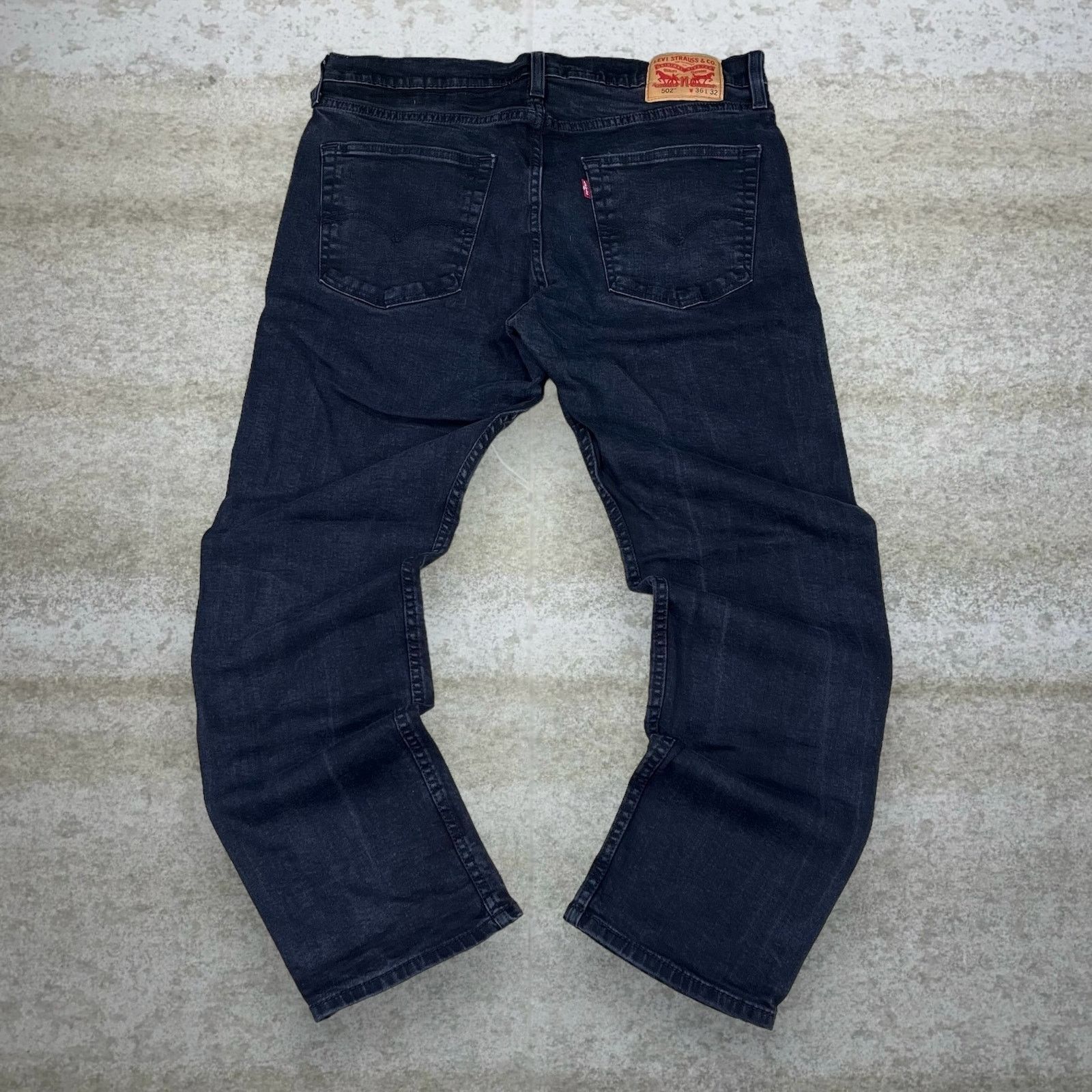 Levi's Vintage Y2K Levis Jeans 502 36x32 Regular Taper Black Wash Size US 36 / EU 52 - 1 Thumbnail