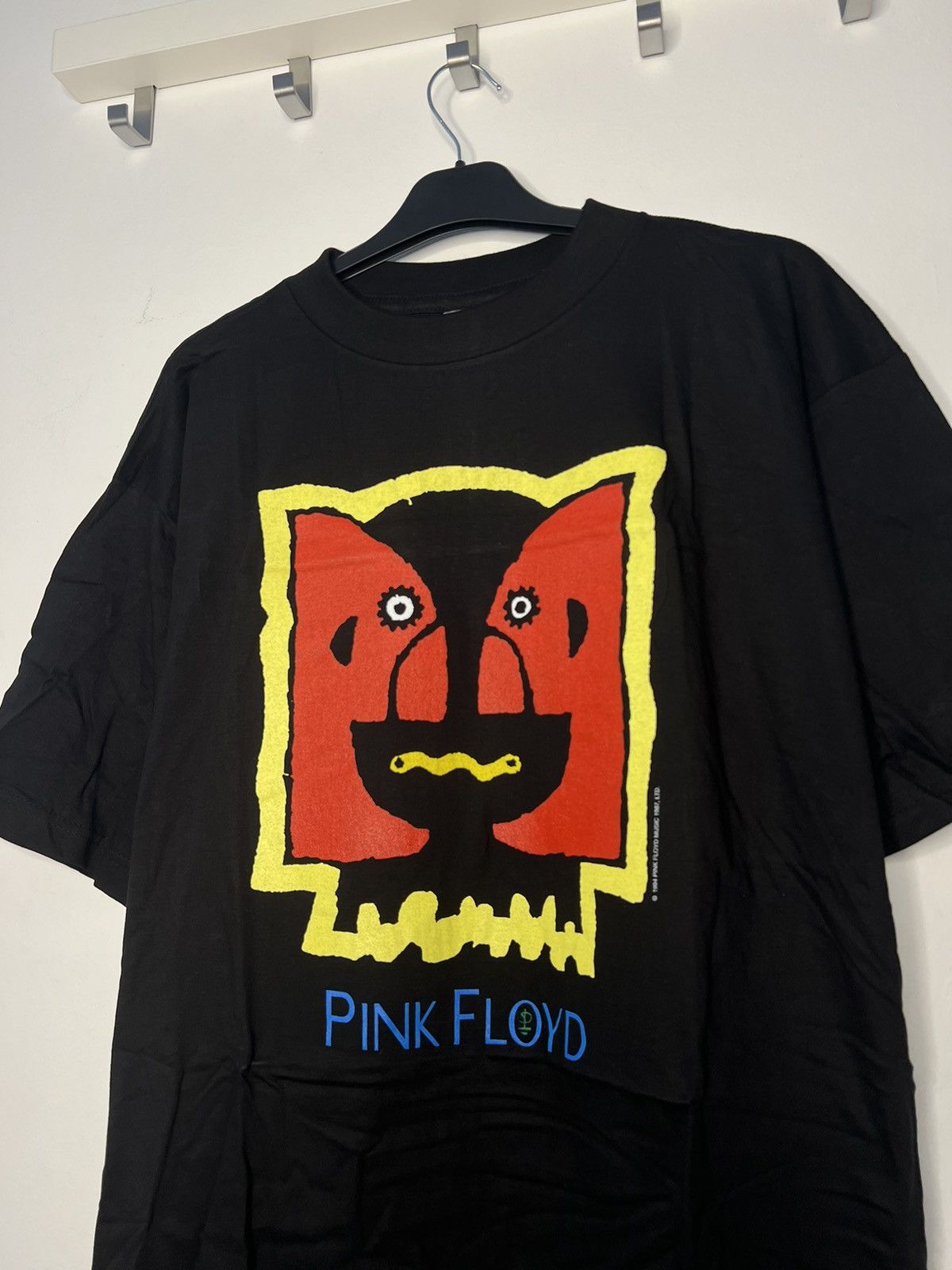 Band Tees × Pink Floyd × Vintage Vintage Pink Floyd Bell 1994 Tour Tee Size US XL / EU 56 / 4 - 2 Thumbnail