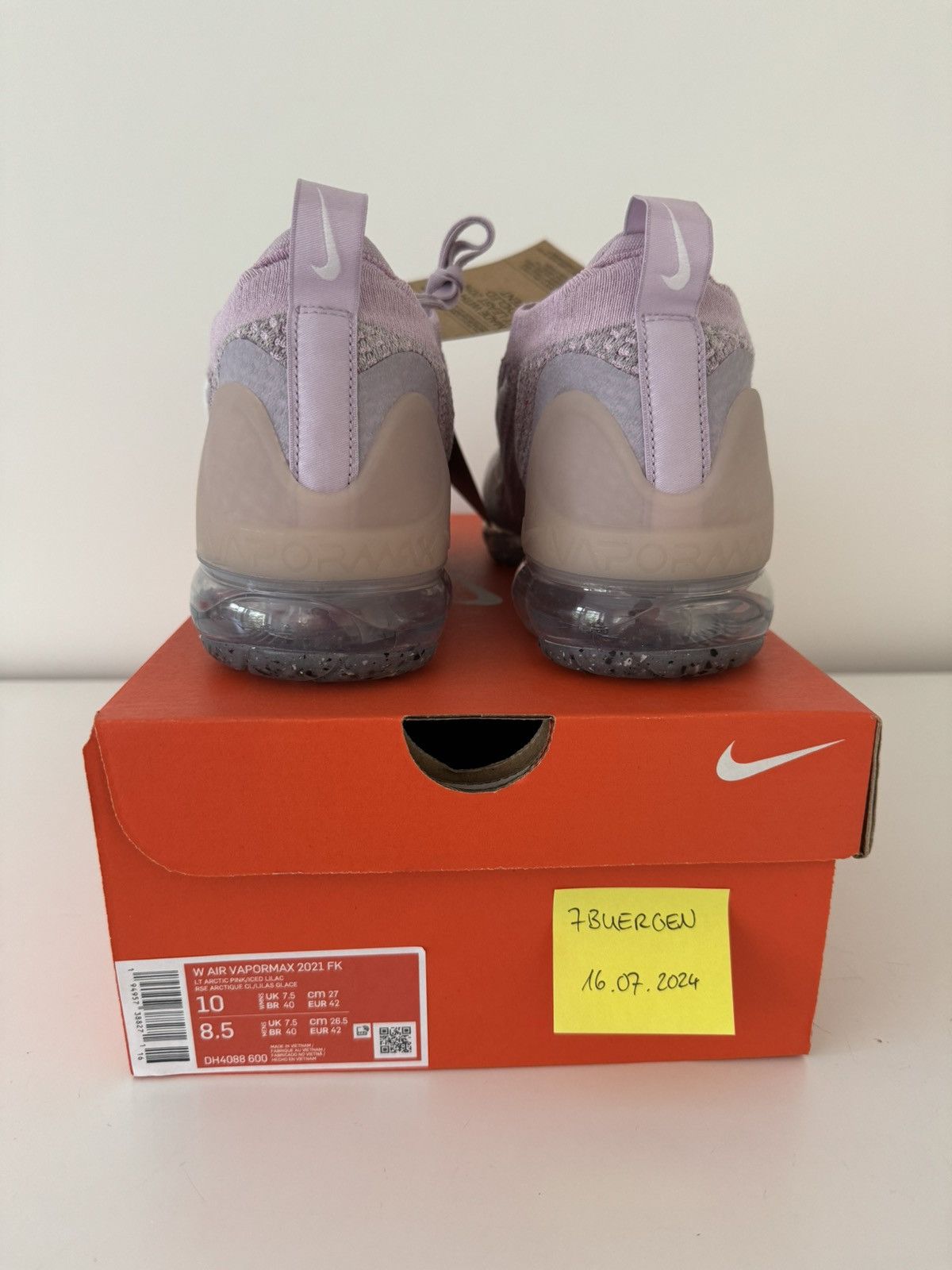 Nike ✅ NIKE WMNS AIR VAPORMAX 2021 Arctic Pink USW10 DH4088-600 Size US 10 / IT 40 - 2 Thumbnail