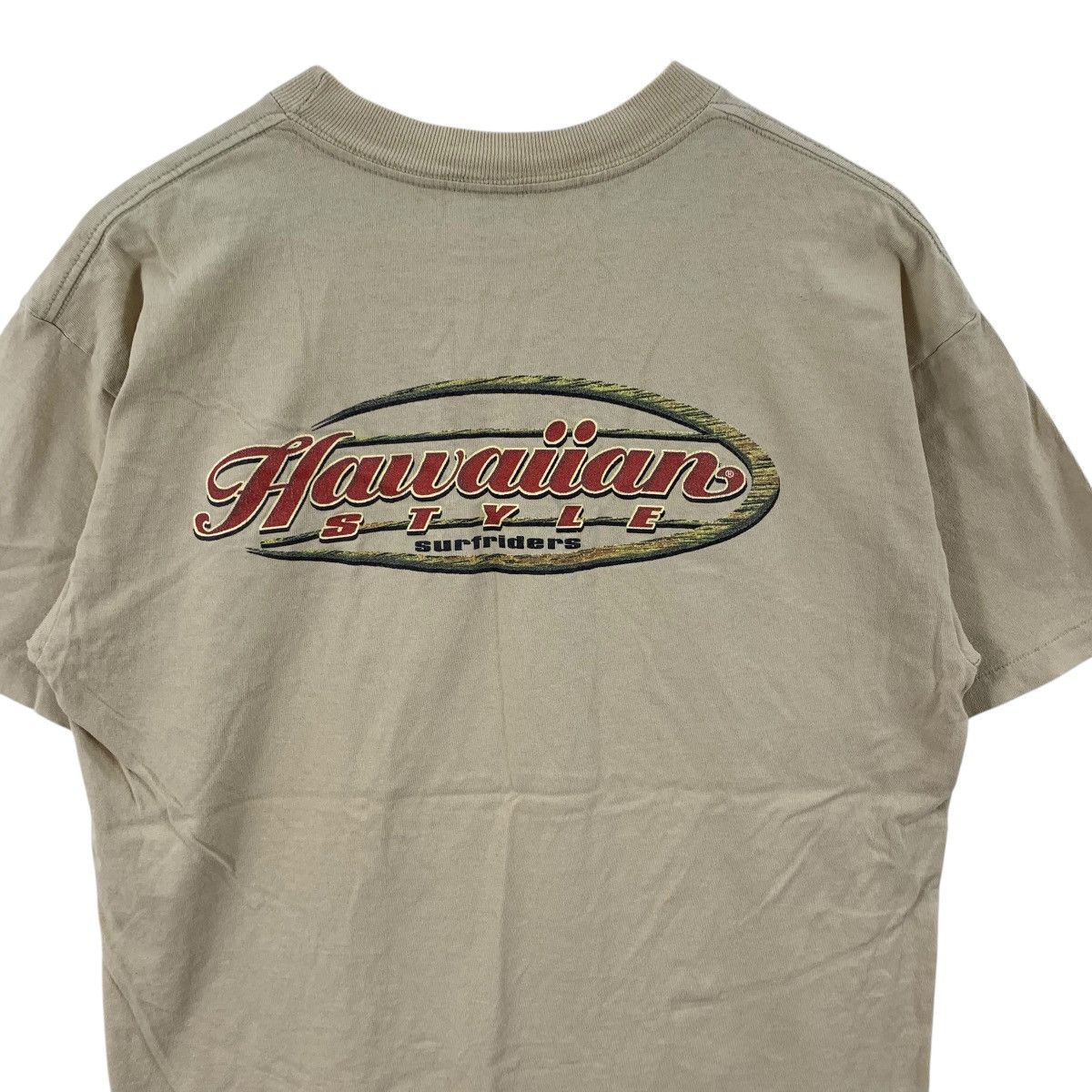 Vintage Vintage 90s HAWAIIAN STYLE SURFRIDERS Artwork Tee Shirt Top Size US L / EU 52-54 / 3 - 7 Thumbnail