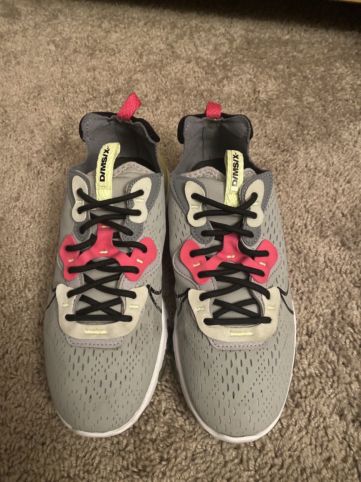 Nike Nike React Vision D/MS/X women’s low top sneakers Size US 8 / IT 38 - 2 Thumbnail