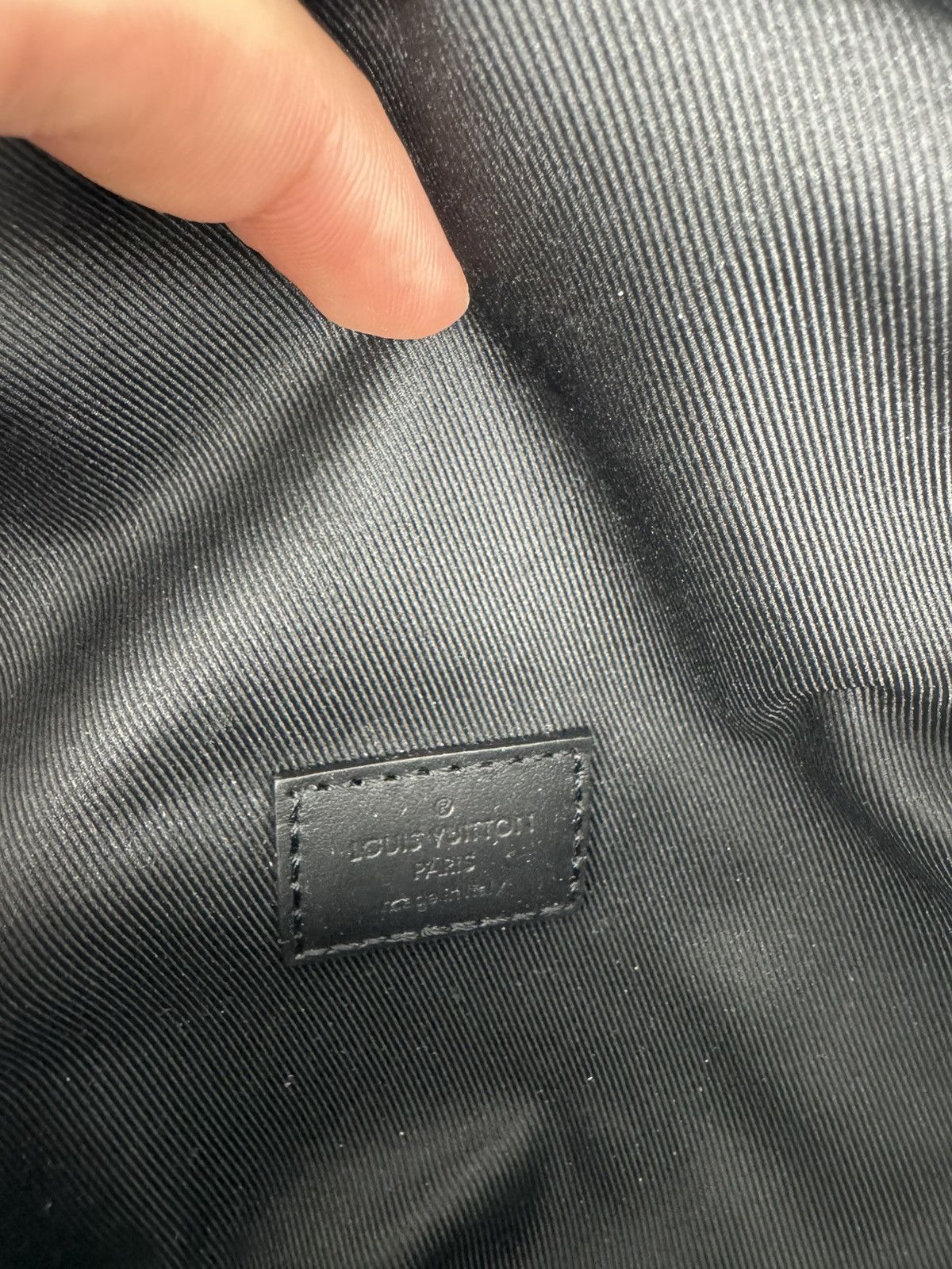 Louis Vuitton Louis Vuitton Waist Bag Size ONE SIZE - 6 Thumbnail