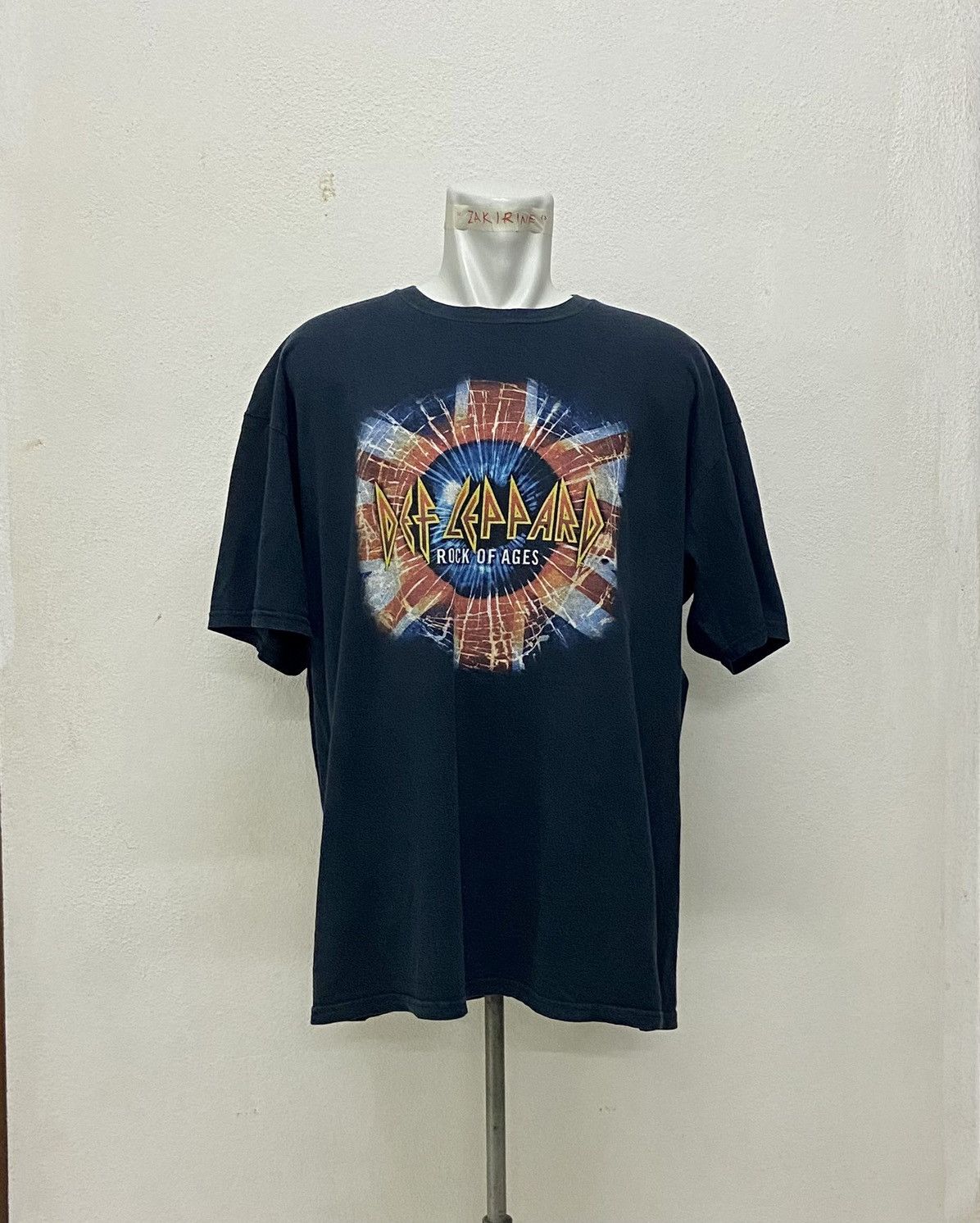 Band Tees DEF LEPPARD ROCK OF AGES TOUR TEE Size US XXL / EU 58 / 5 - 3 Thumbnail