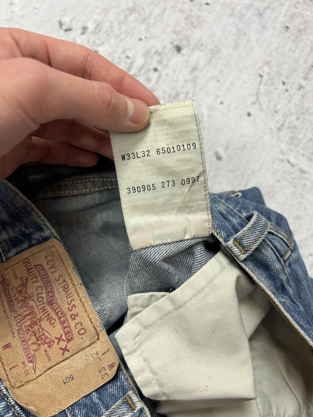 Levi's Vintage Clothing 💥Vintage Levis 501 Washed Baggy Wide Leg Denim Jeans 90s💥 Size US 32 / EU 48 - 12 Thumbnail