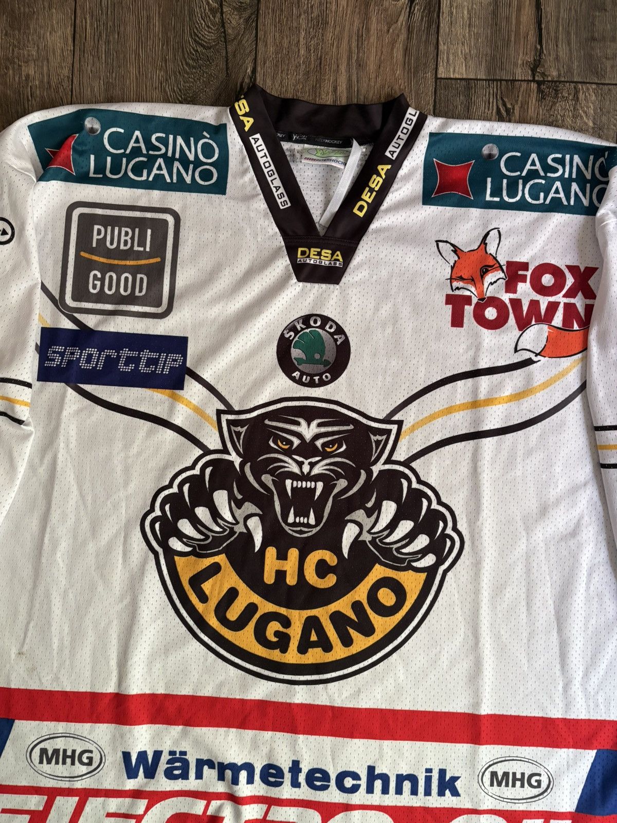 Other HC Lugano Swiss Champion 2005-2006 Interhockey Jersey Size US XXL / EU 58 / 5 - 4 Thumbnail