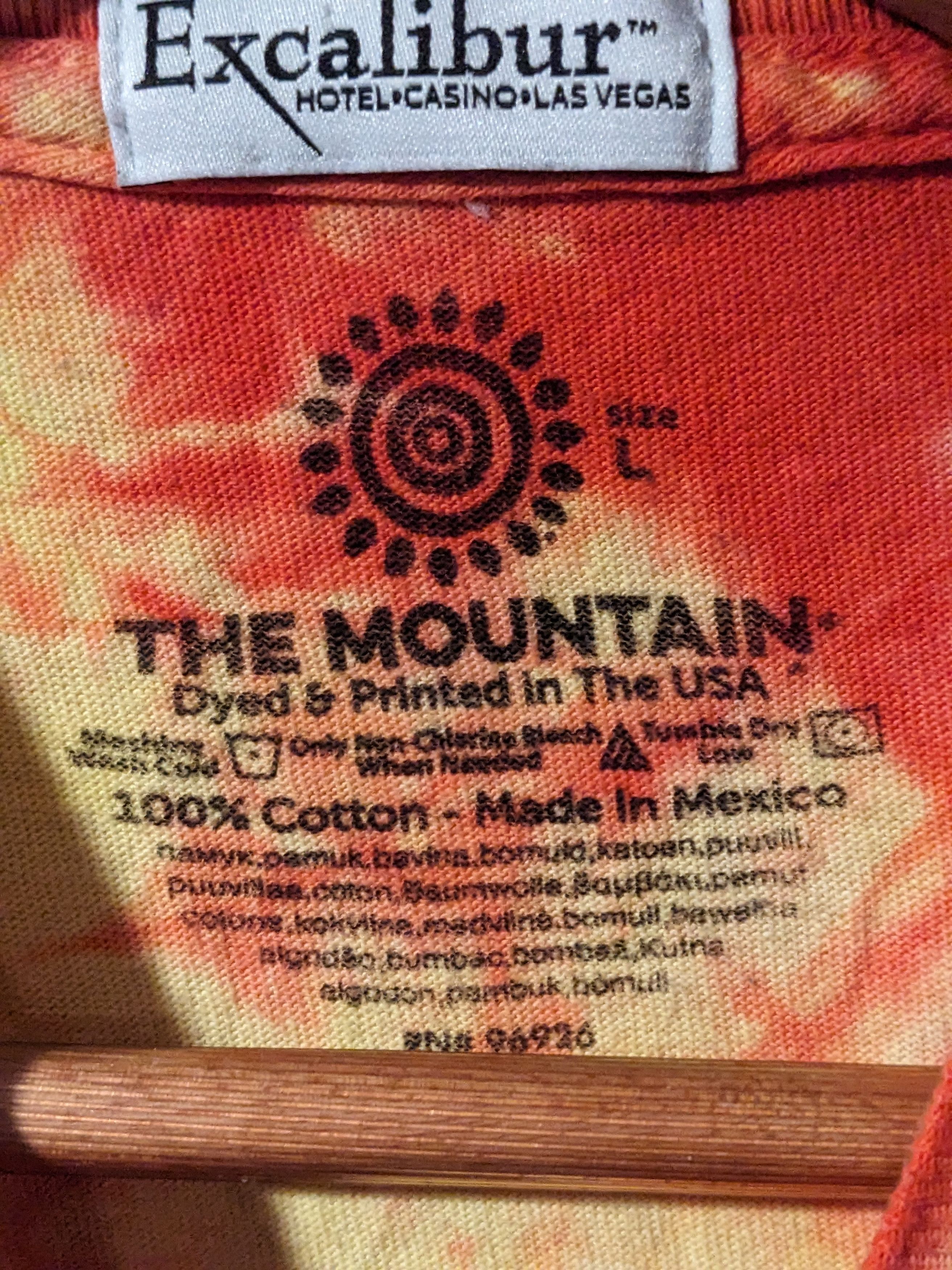 The Mountain Vintage 2001 The Mountain Dragon Knight Kids Large T-Shirt Size US L / EU 52-54 / 3 - 5 Thumbnail