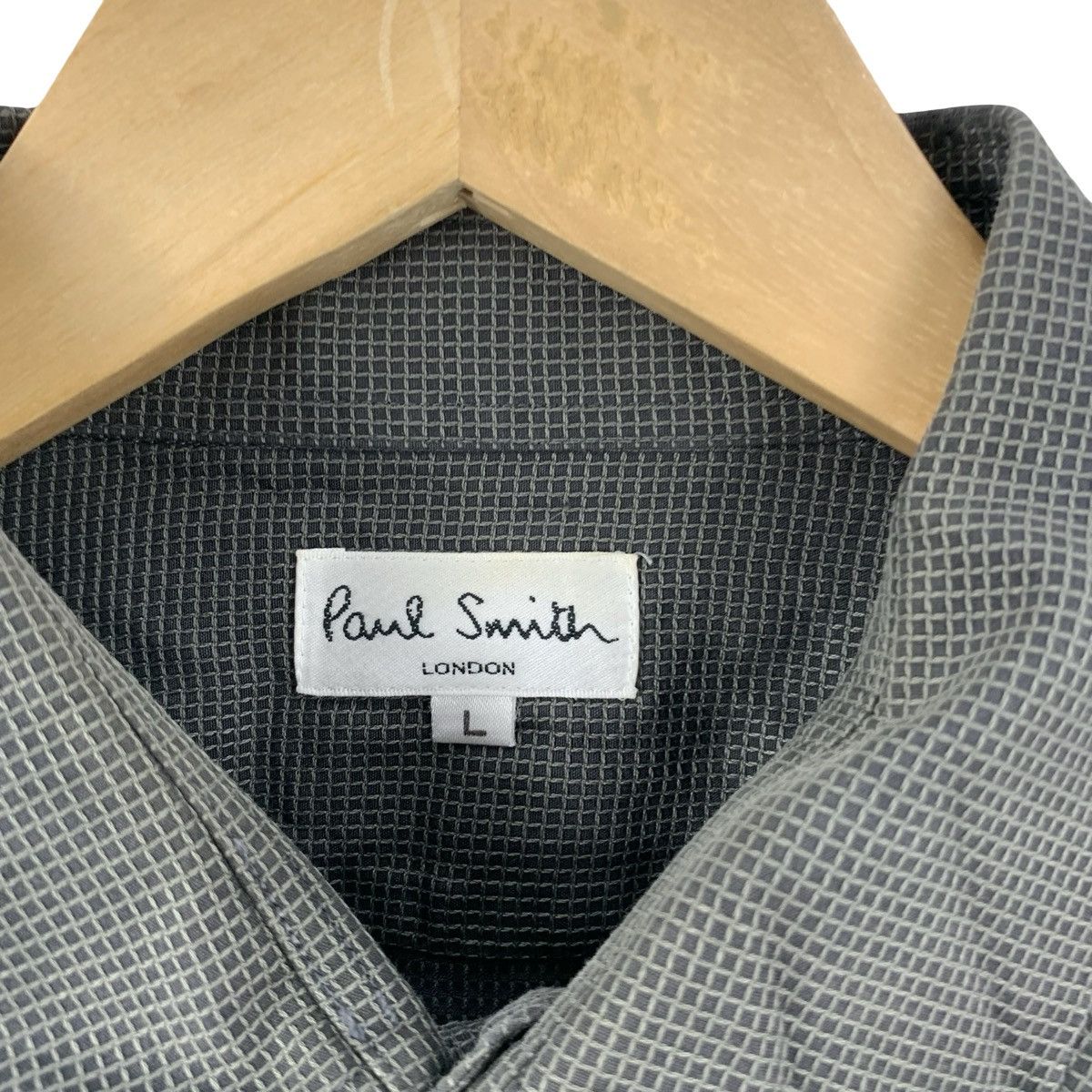 Paul Smith Vintage Paul Smith Charcoal Micro-Check Button-Up Minimalist Size US L / EU 52-54 / 3 - 8 Thumbnail