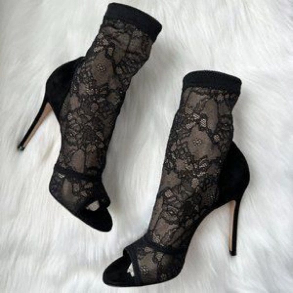 Gianvito Rossi Gianvito Rossi Black Lace and Suede Missy Open Toe Ankle Bo Size US 10.5 / IT 40.5 - 7 Thumbnail