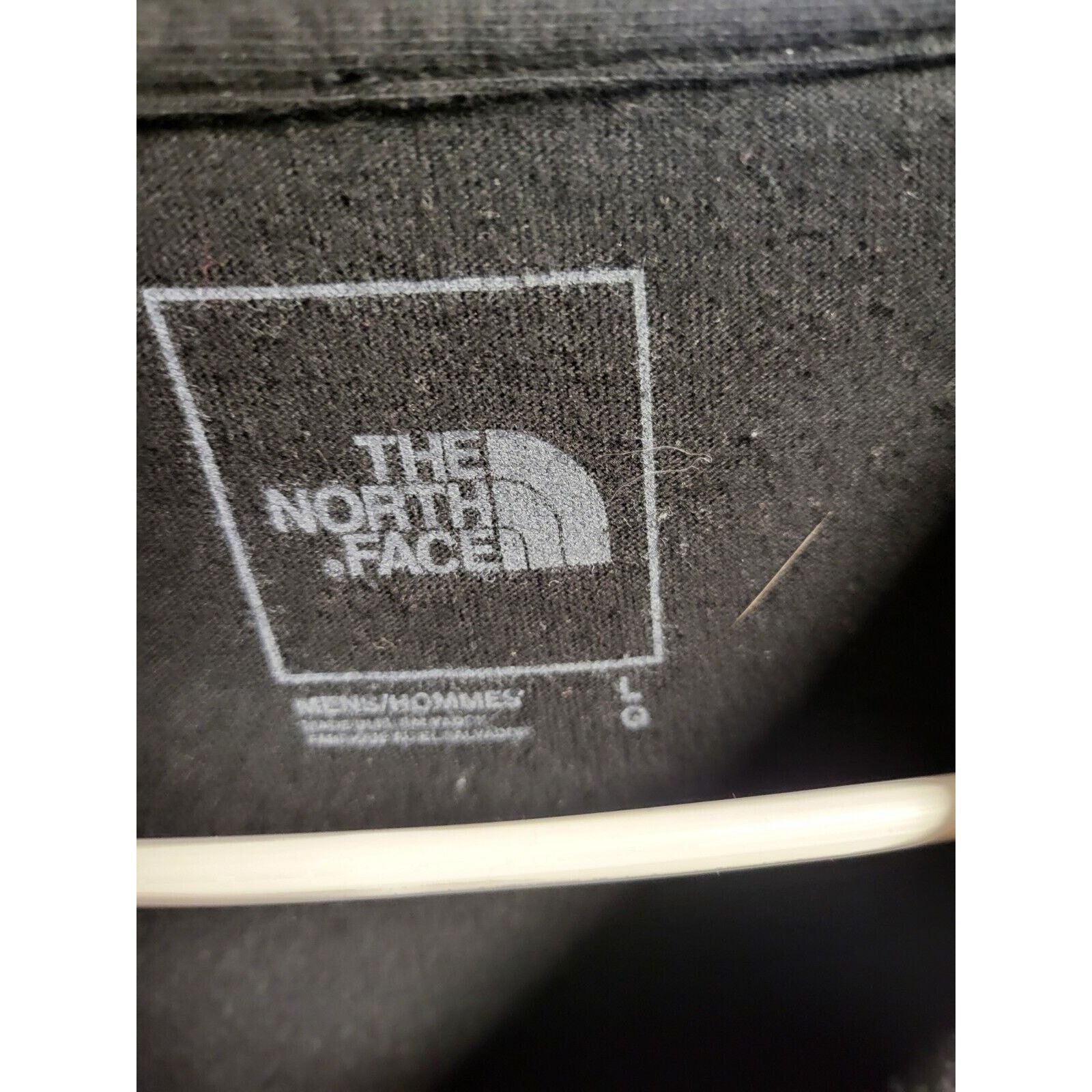 The North Face North Face Distressed Black Short Sleeve T-Shirt Men's Size US L / EU 52-54 / 3 - 2 Thumbnail