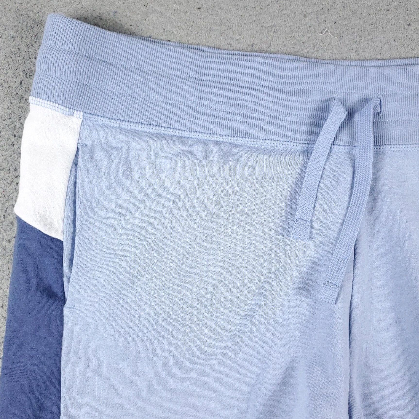 Reebok Reebok Shorts Womens 2XL Blue Sweat Shorts Running Jogging Training Ladies Size 40" / US 18 - 2 Thumbnail