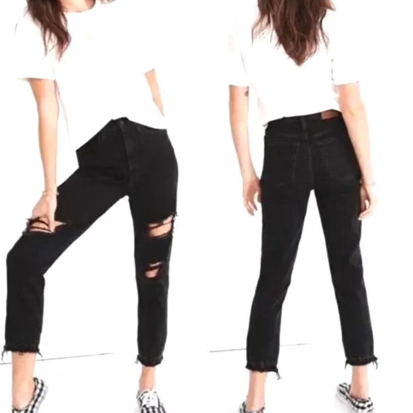 Madewell VINTAGE Madewell Black Distressed Mom Jeans Rips High Rise Womens Sz 27 Size 27" / US 4 / IT 40 - 2 Thumbnail