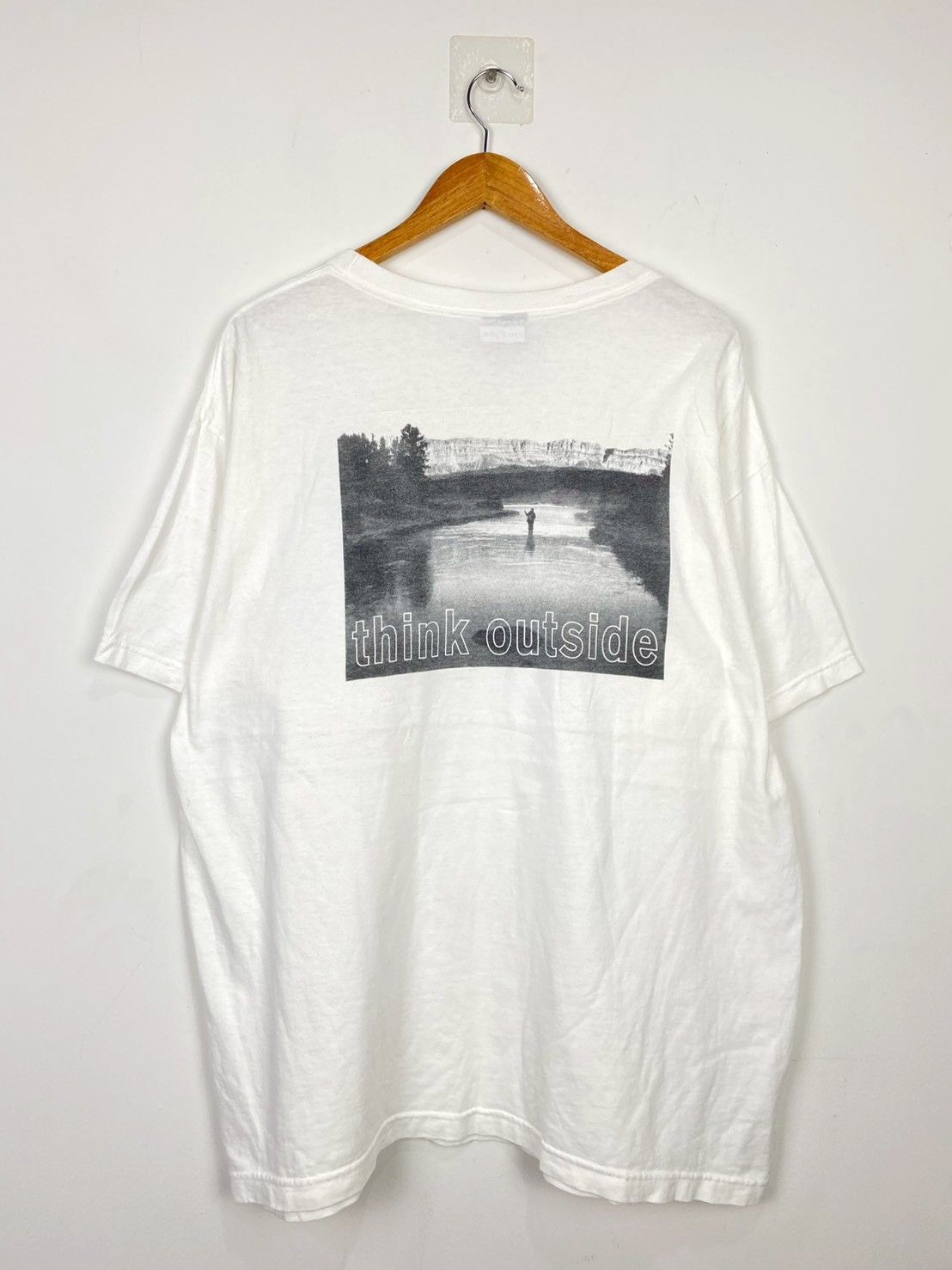Woolrich Woolen Mills Vintage Woolrich Think Outside T-Shirts L DO2188 Size US L / EU 52-54 / 3 - 2 Thumbnail