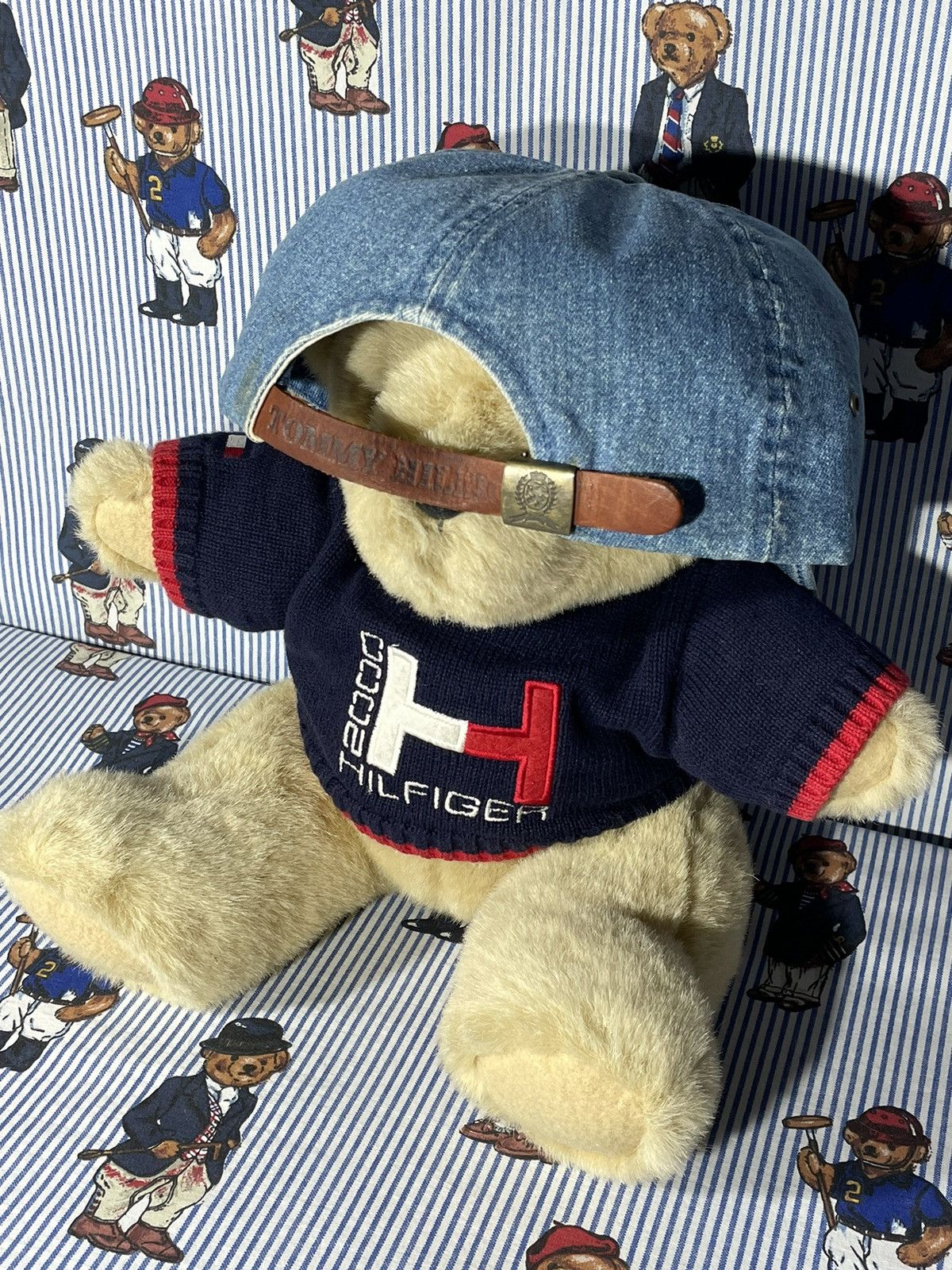 Tommy Hilfiger × Vintage Cap Tommy Hilfiger Lion Crest Denim OG Vintage 90’s Size ONE SIZE - 6 Thumbnail