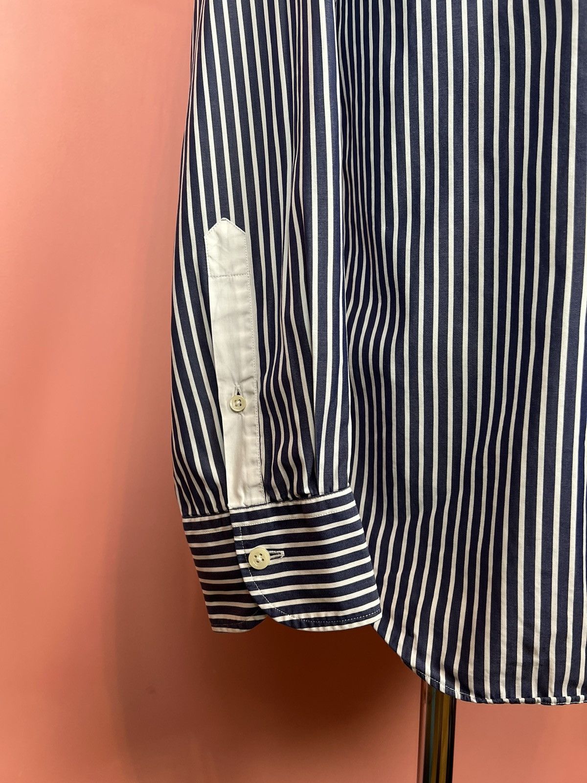 Corneliani Corneliani id shirt button ups luxury casual Size US L / EU 52-54 / 3 - 4 Thumbnail