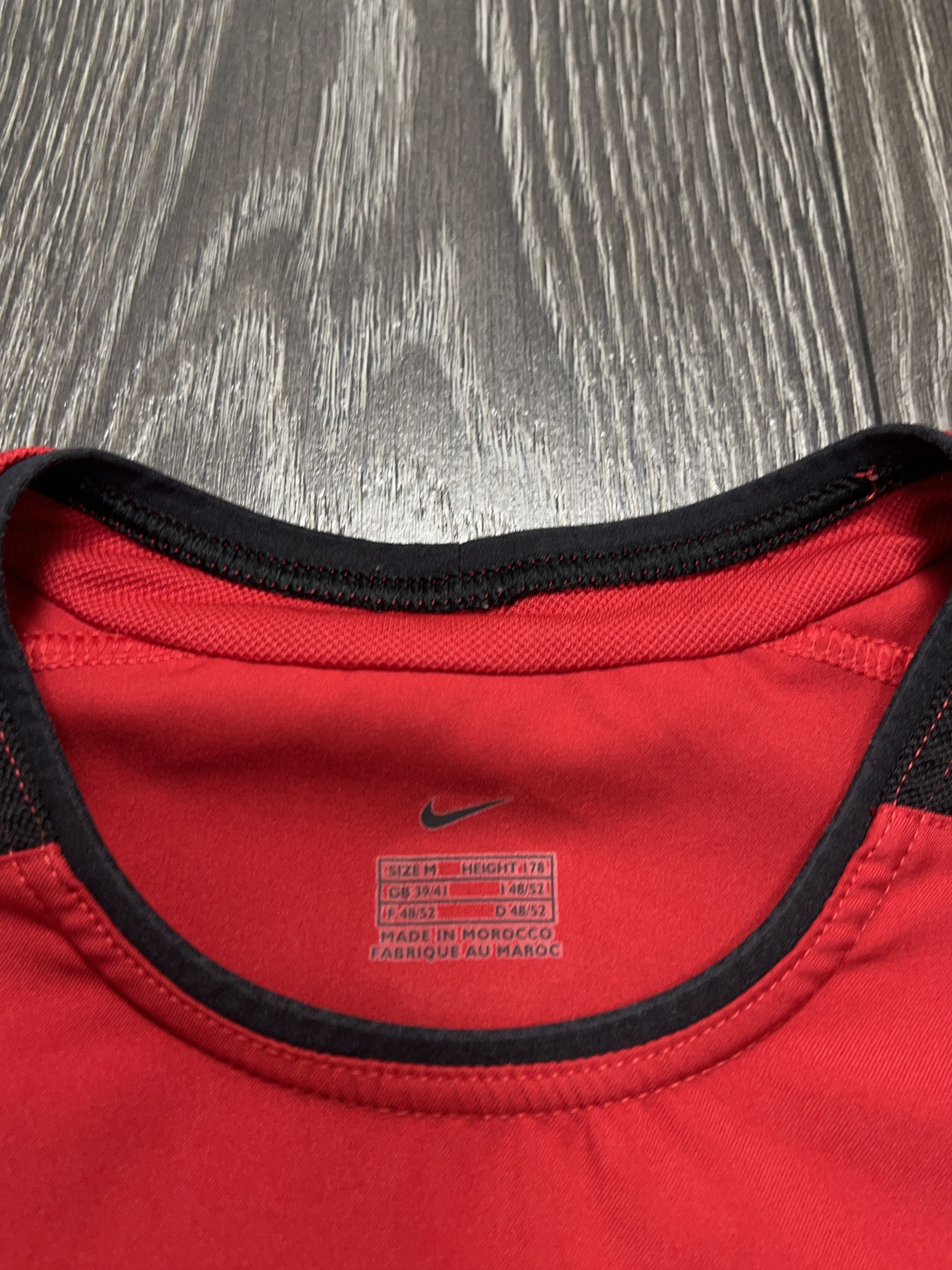 Nike Mens 2002 2004 Home Football Soccer Shirt Jersey Size M Size US M / EU 48-50 / 2 - 4 Thumbnail