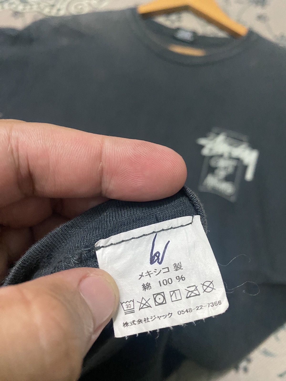 Stussy 💸BINDING OFFER💸STUSSY COAT OF ARMS PIGMENT DYED TSHIRT TEE💥 Size US M / EU 48-50 / 2 - 11 Thumbnail