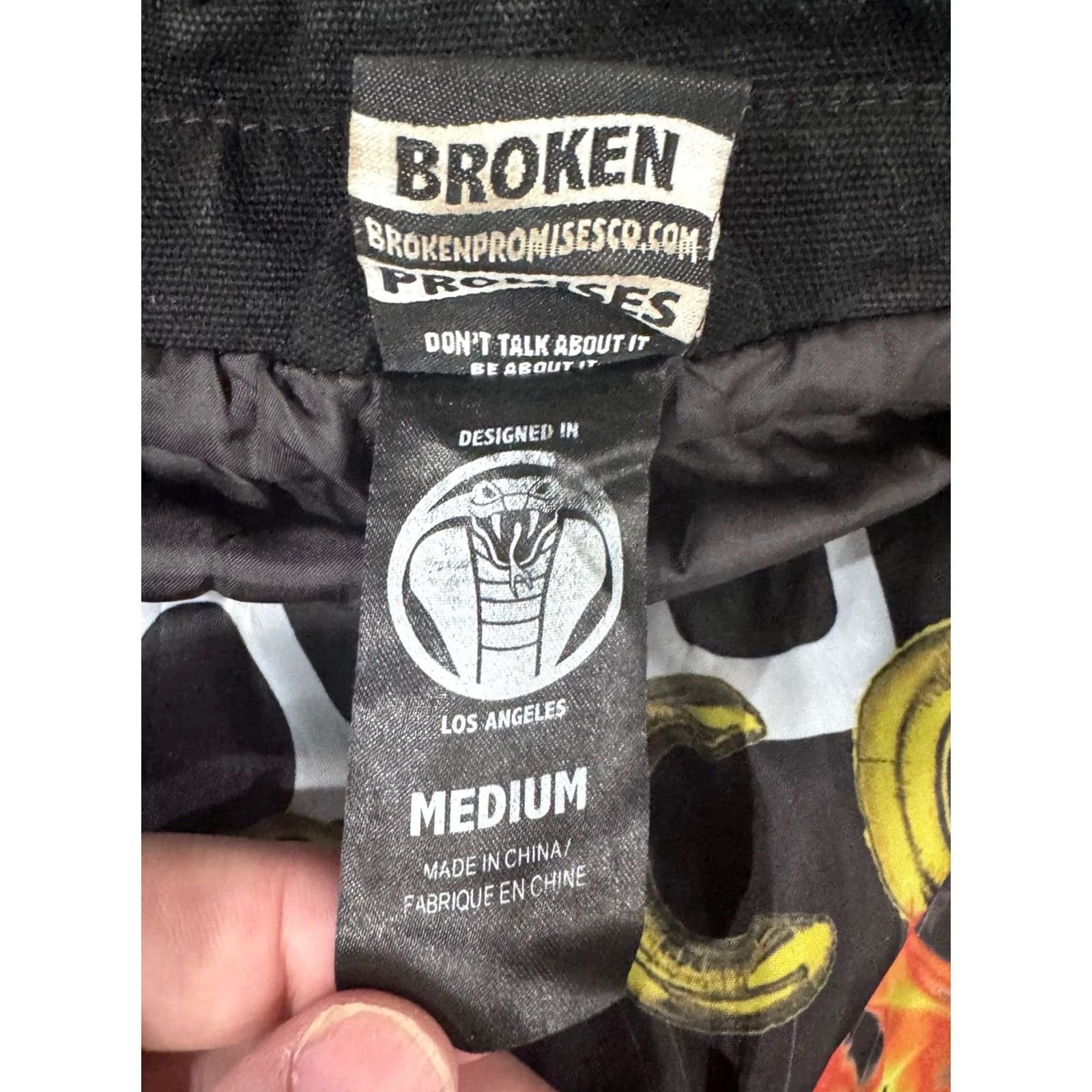 Broken Promises Co. Broken Promises Jacket Cardigan M Men Multicolor Emotional Roller Coaster 90s? Size US M / EU 48-50 / 2 - 7 Thumbnail