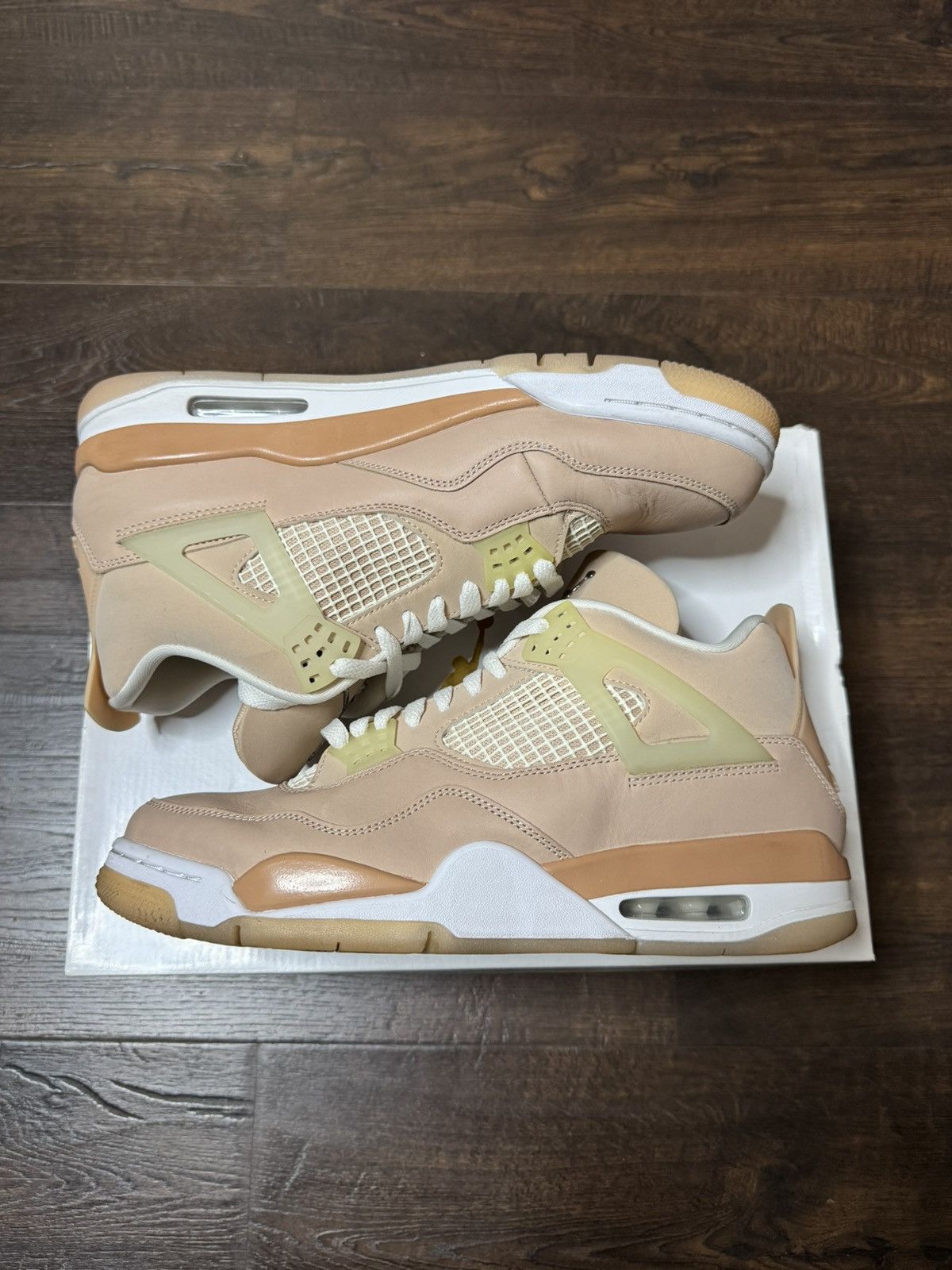 Jordan Brand Jordan 4 Retro Shimmer 10.5 Mens/12 Womens Fast Shipping Size US 10.5 / EU 43-44 - 2 Thumbnail