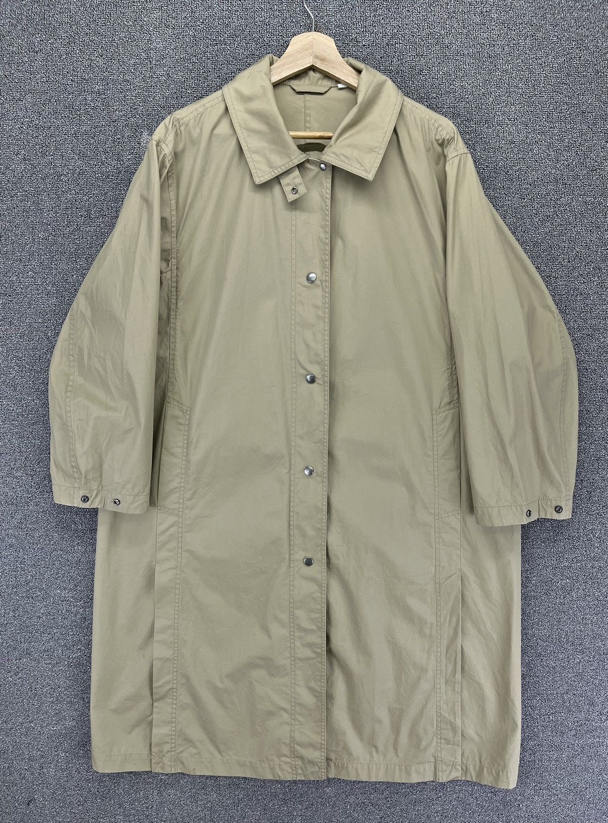 Lemaire × Uniqlo Lemaire X Uniqlo Button Up Long Jacket Size M / US 6-8 / IT 42-44 - 1 Thumbnail