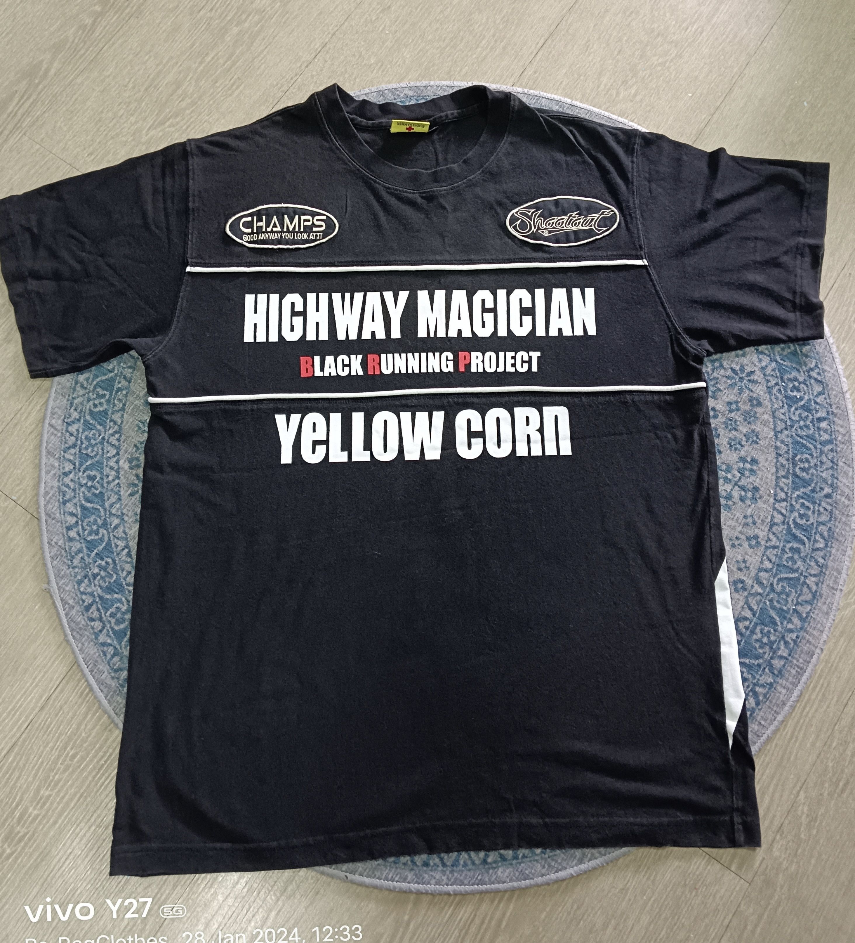 Image of Moto x Yellow Corn Highway Magician Xl, Men's