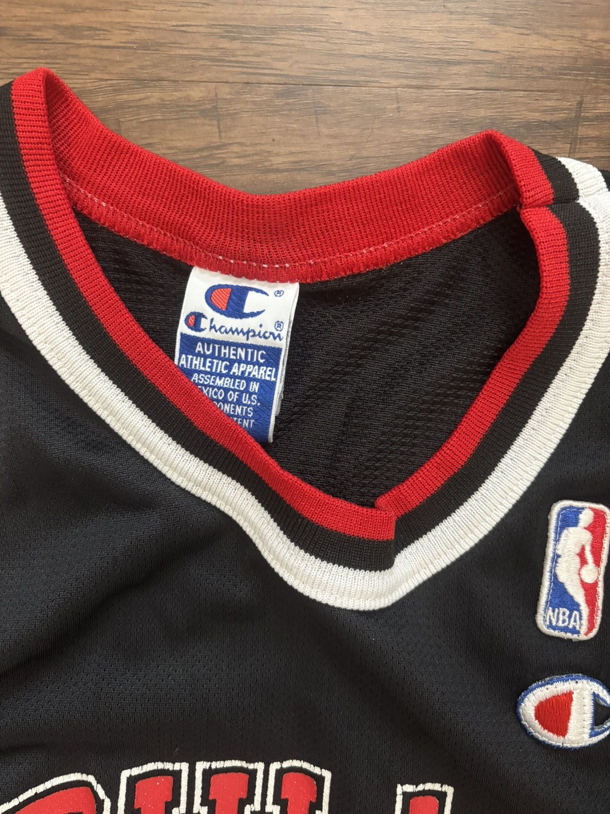 Champion × NBA × Vintage Vintage Michael Jordan Champion Jersey Size US XXS / EU 40 - 3 Thumbnail