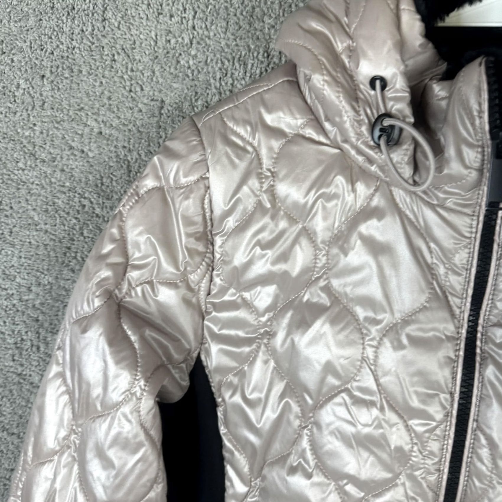 Vintage Calvin Klein Jeans Jacket Womens Small Beige Quilted Hooded Puffer Winter Coat Size 28" / US 6 / IT 42 - 5 Thumbnail